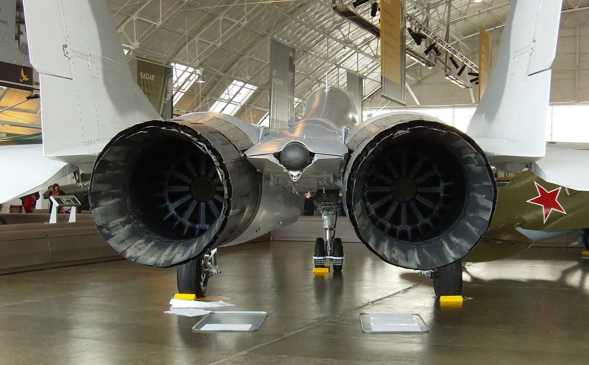 Unidentified — Twin-engine aircraft
