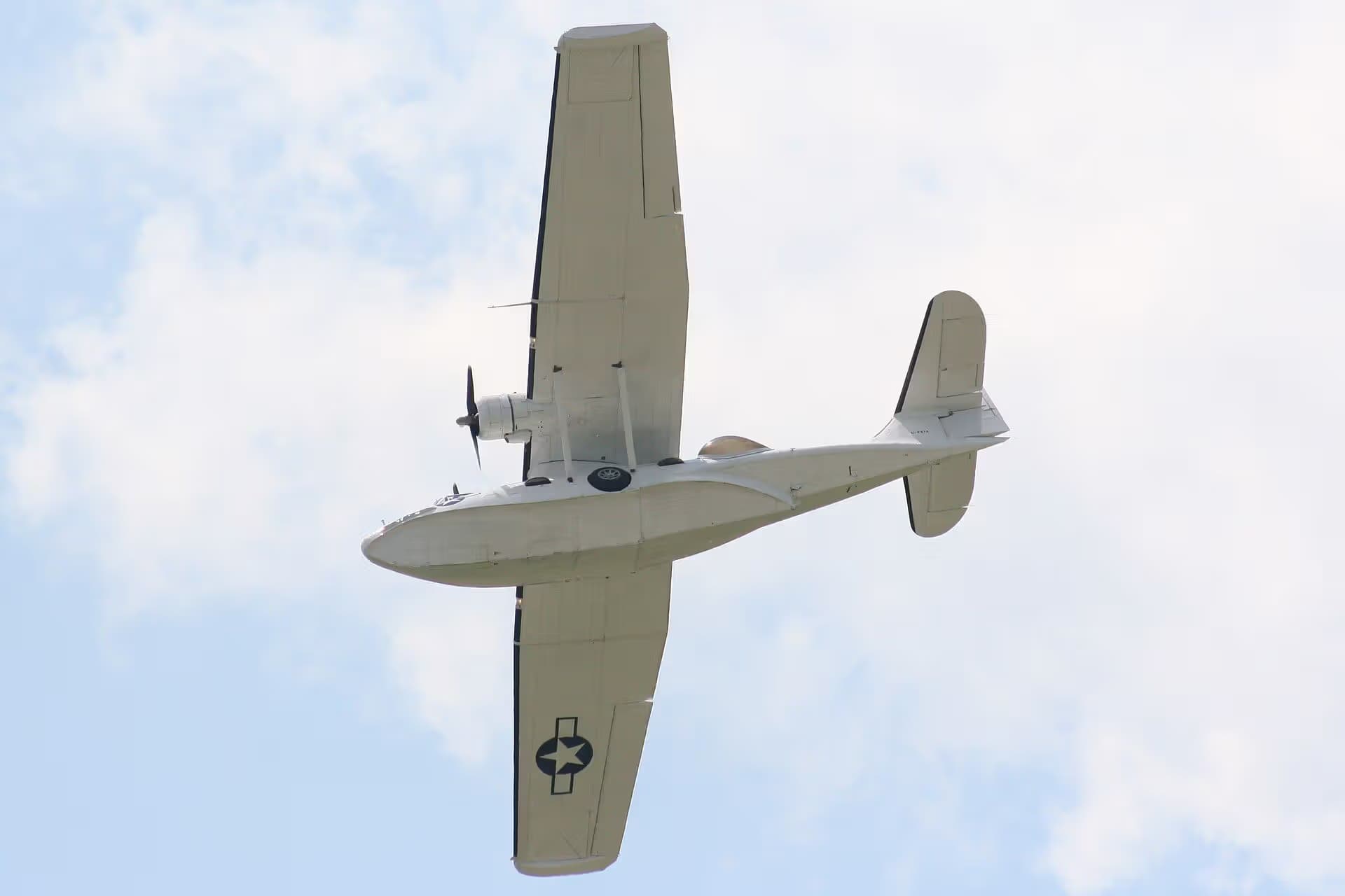 Unidentified — Aircraft