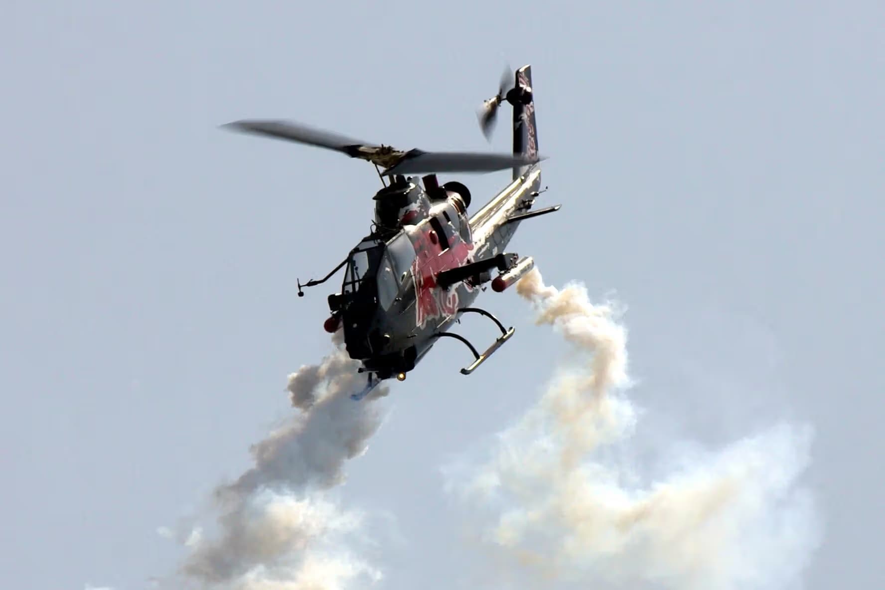 N11FX — Helicopter