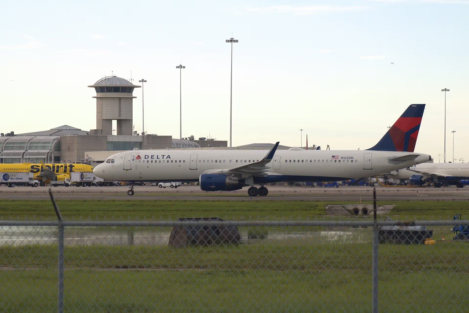 N122DN — Airbus