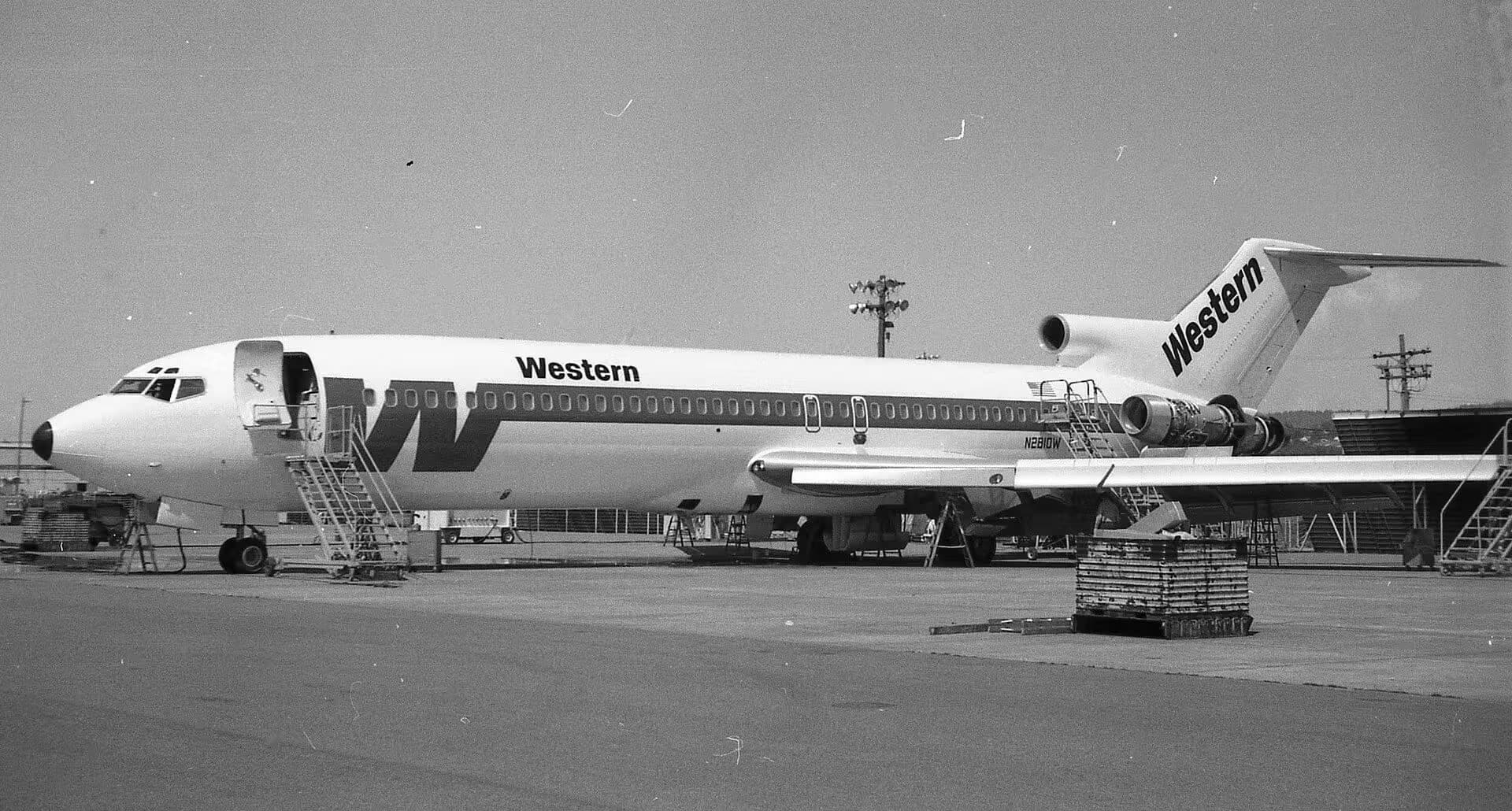 N2810W — Aircraft