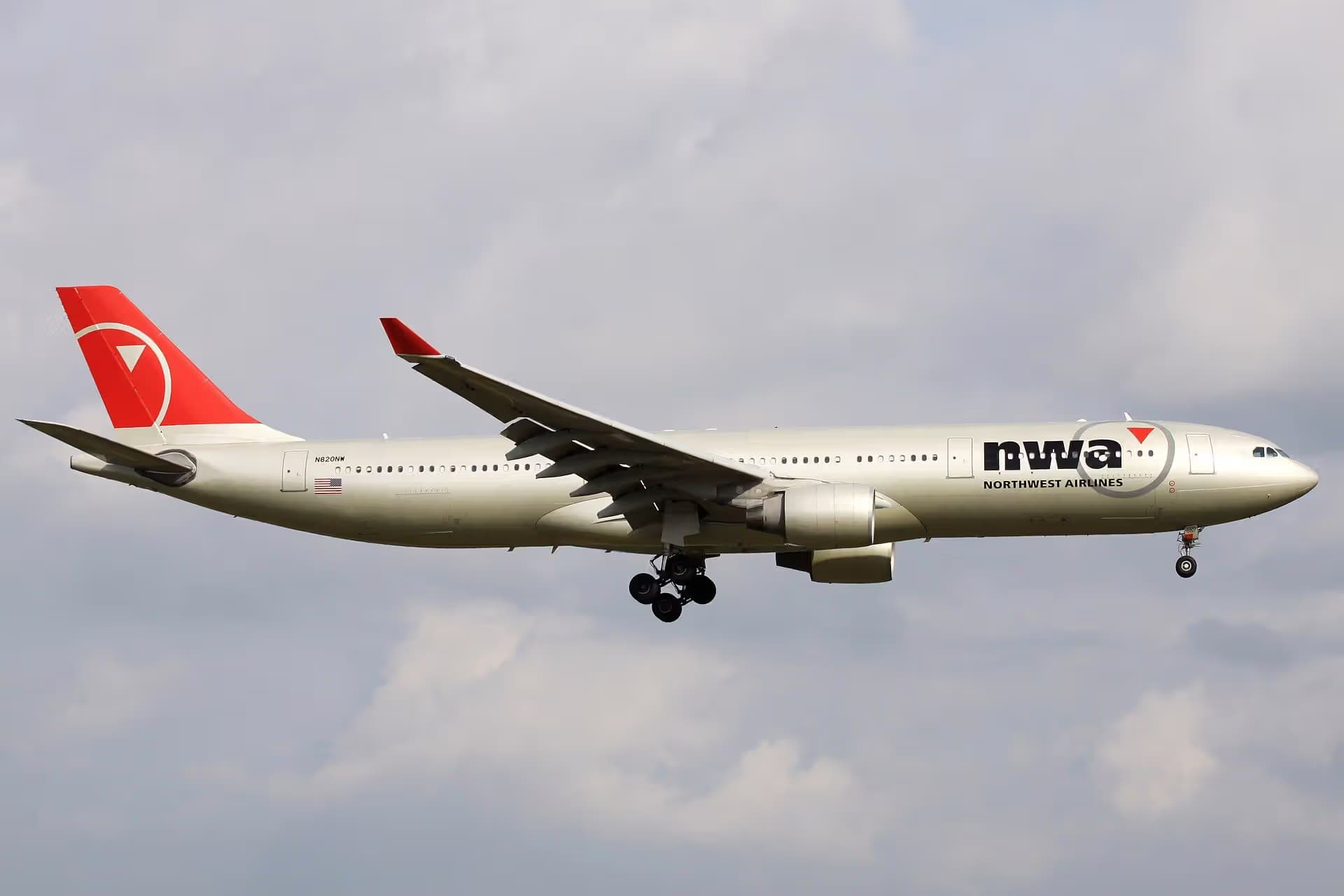N820NW — Airbus