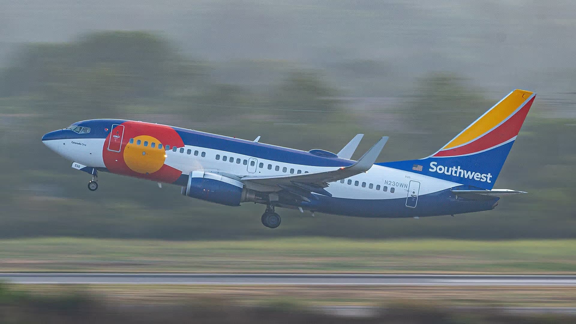 N230WN — Boeing