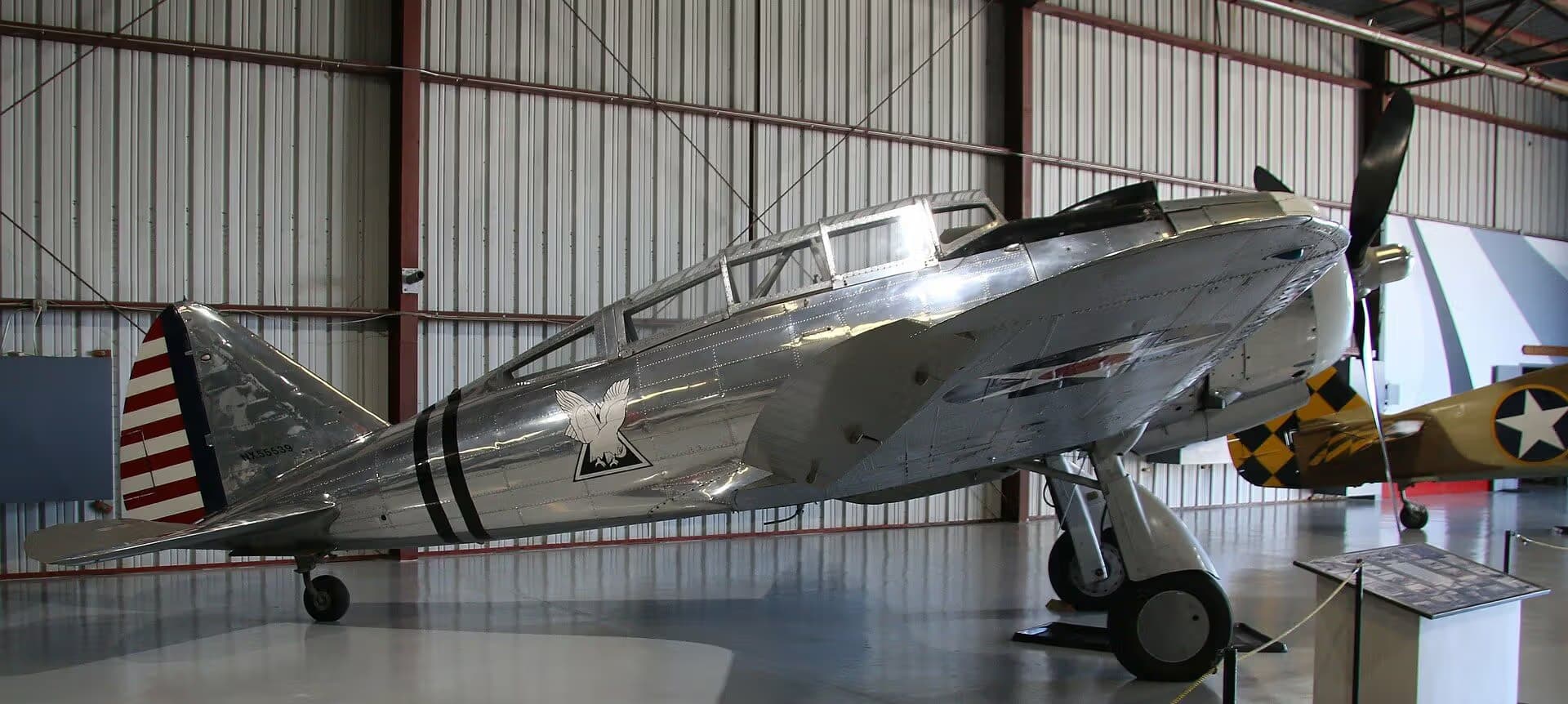 Unidentified — Single-engine aircraft