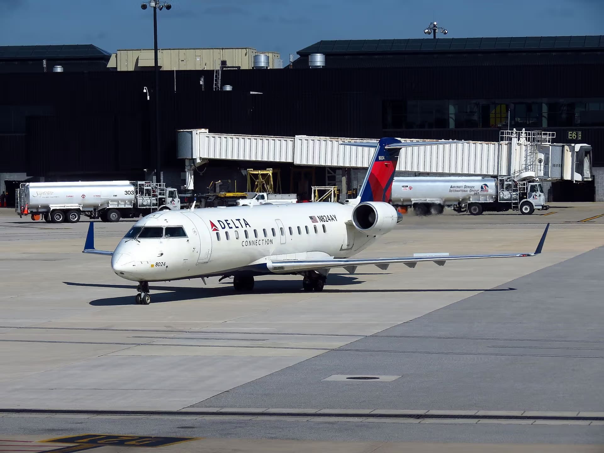 N824AY — Bombardier