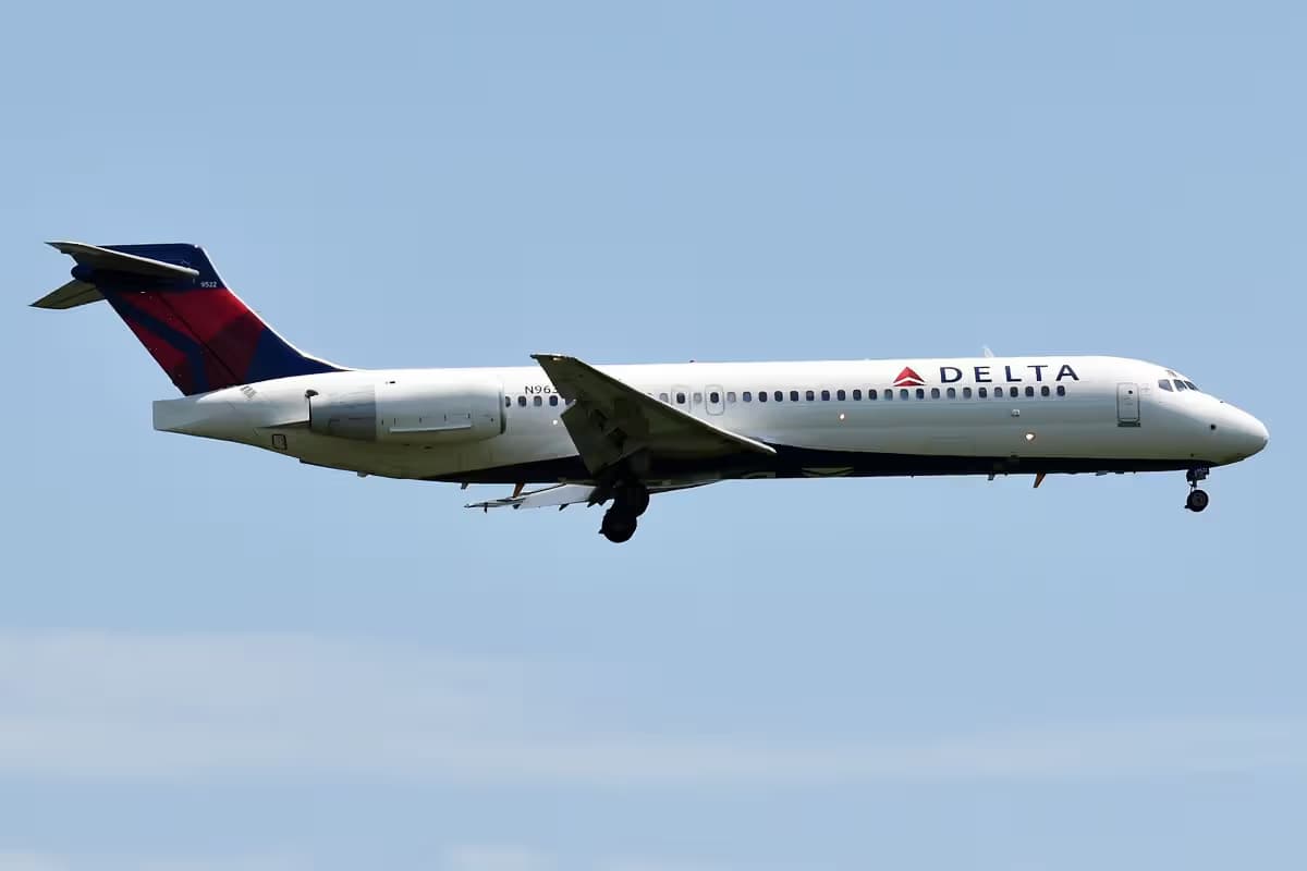 N963AT — Aircraft