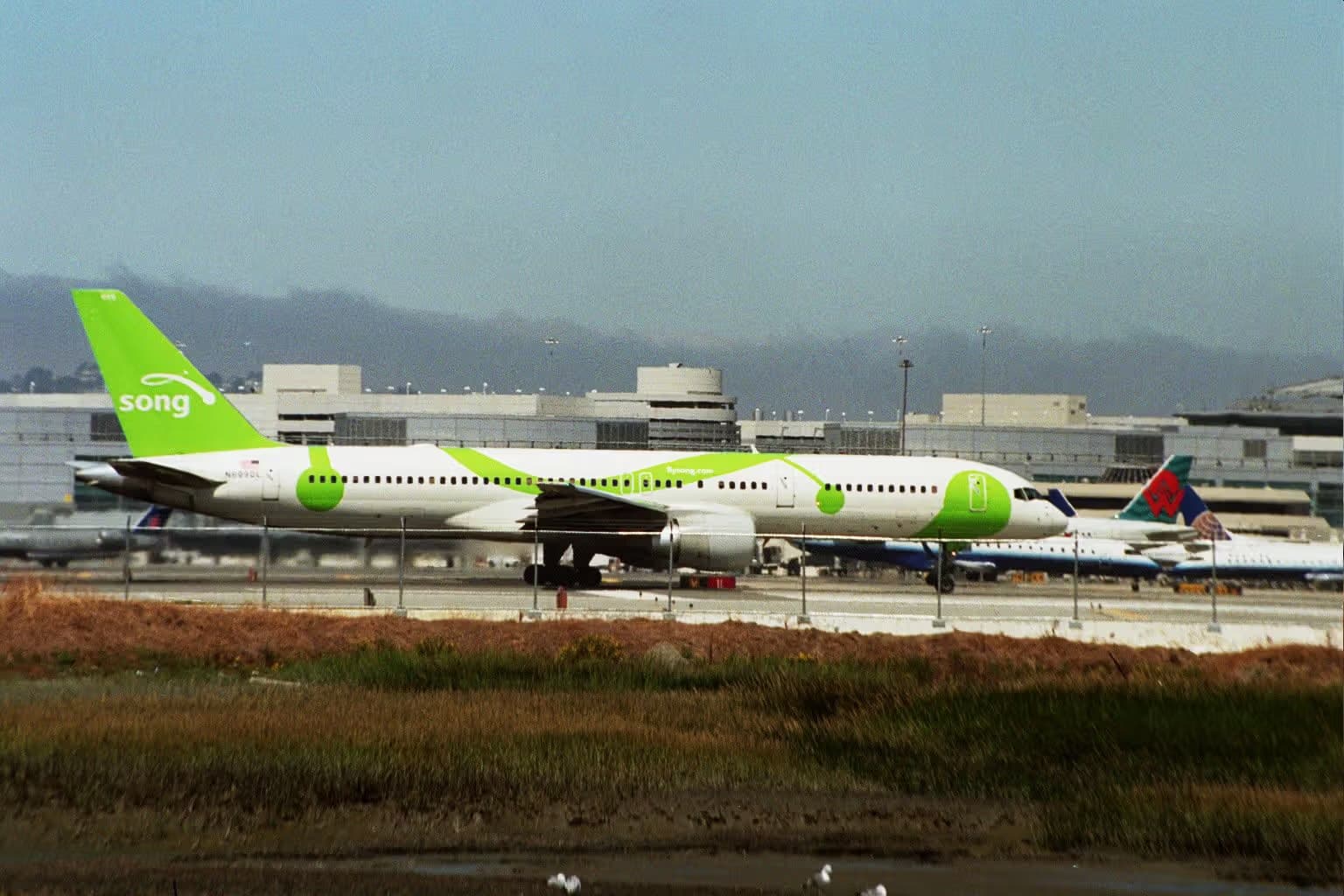 N699DL — Boeing