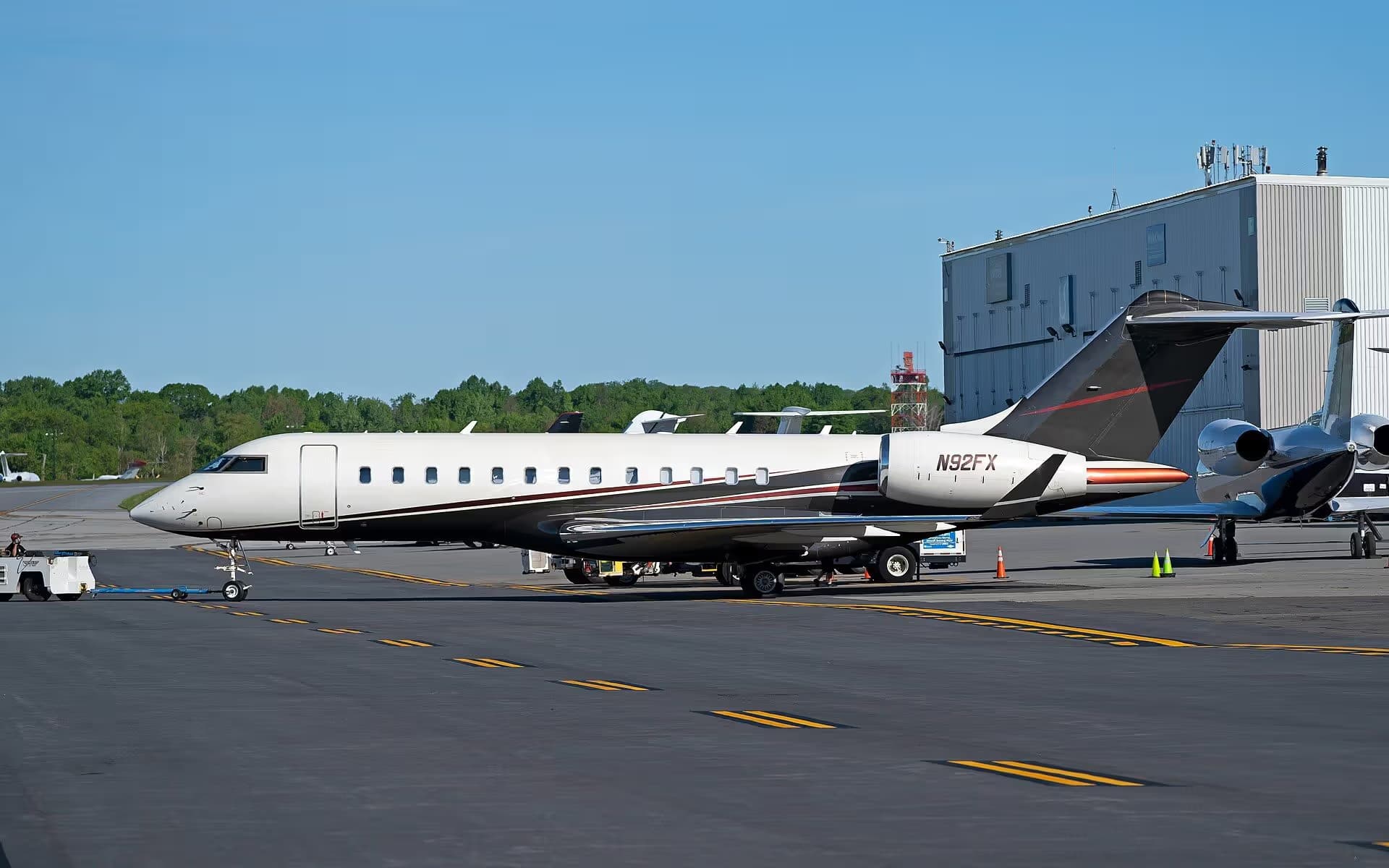 N92FX — Bombardier