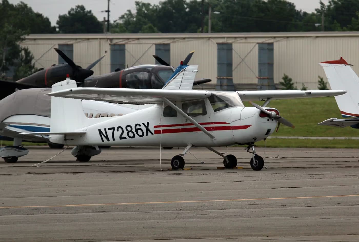 N7286X — Single-engine aircraft at Barrow County Airport