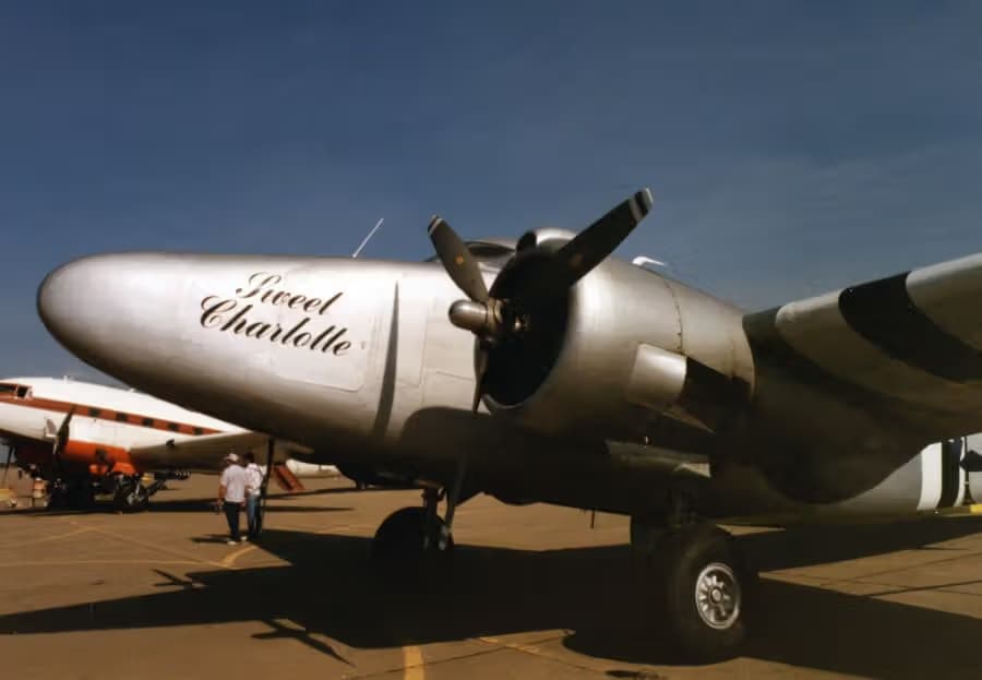 N250D — Twin-engine aircraft
