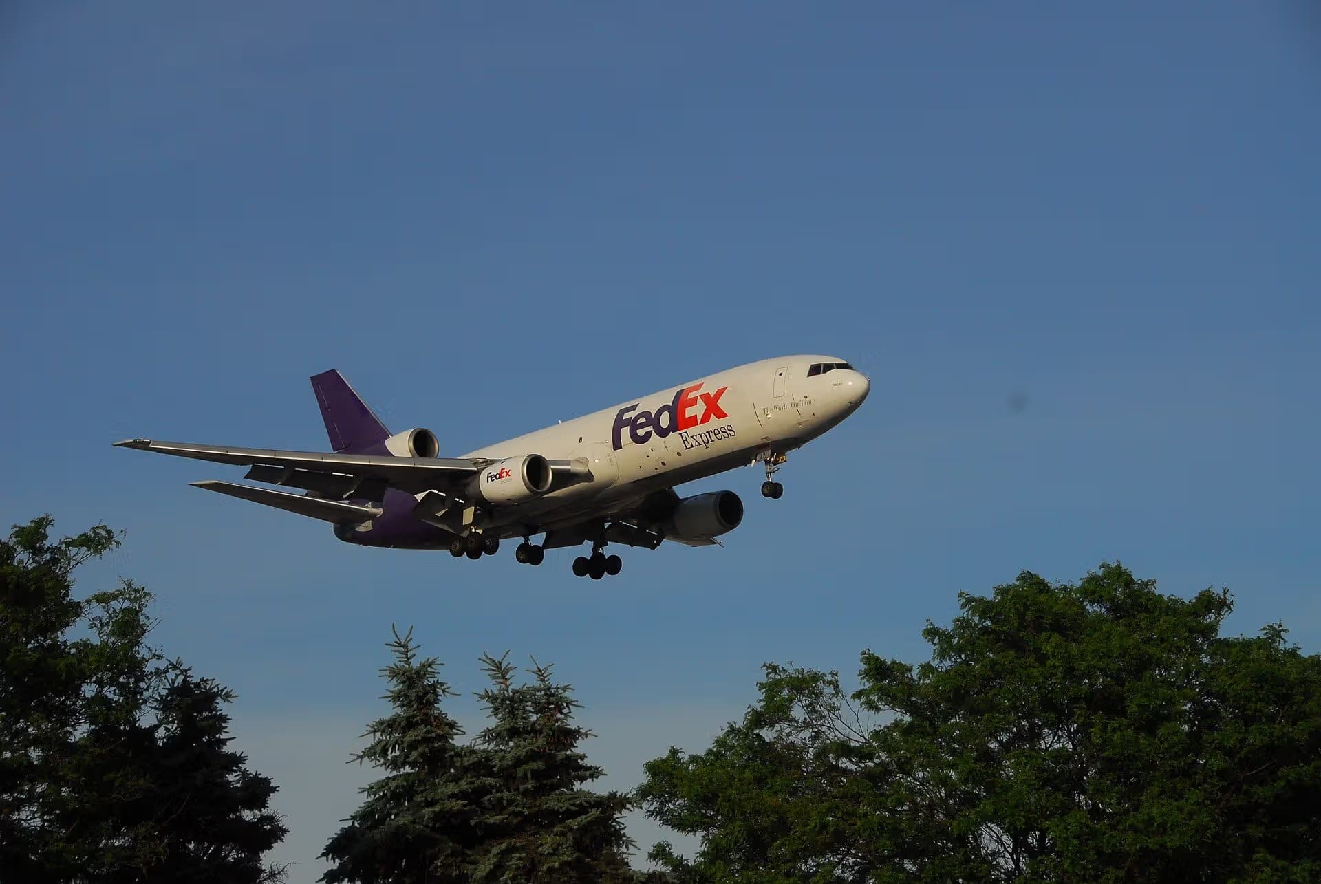N321FE — Douglas