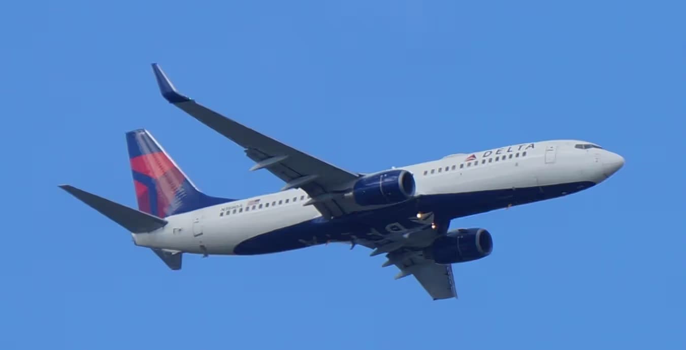 N388DA — Boeing