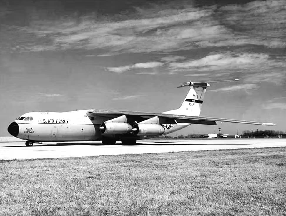 Unidentified — Aircraft
