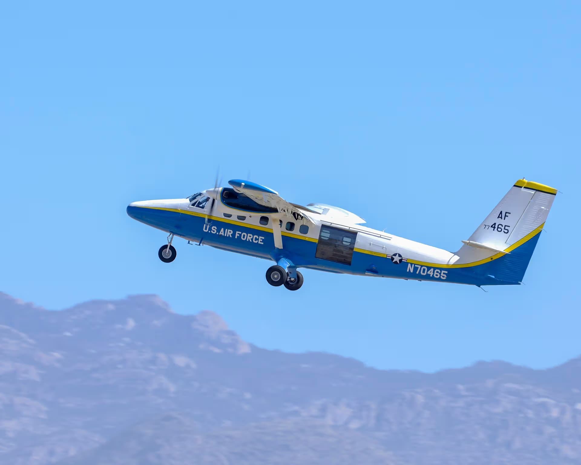 N70465 — Single-engine aircraft