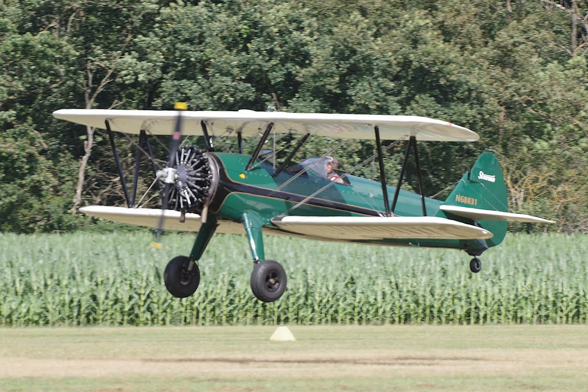 N68831 — Single-engine aircraft
