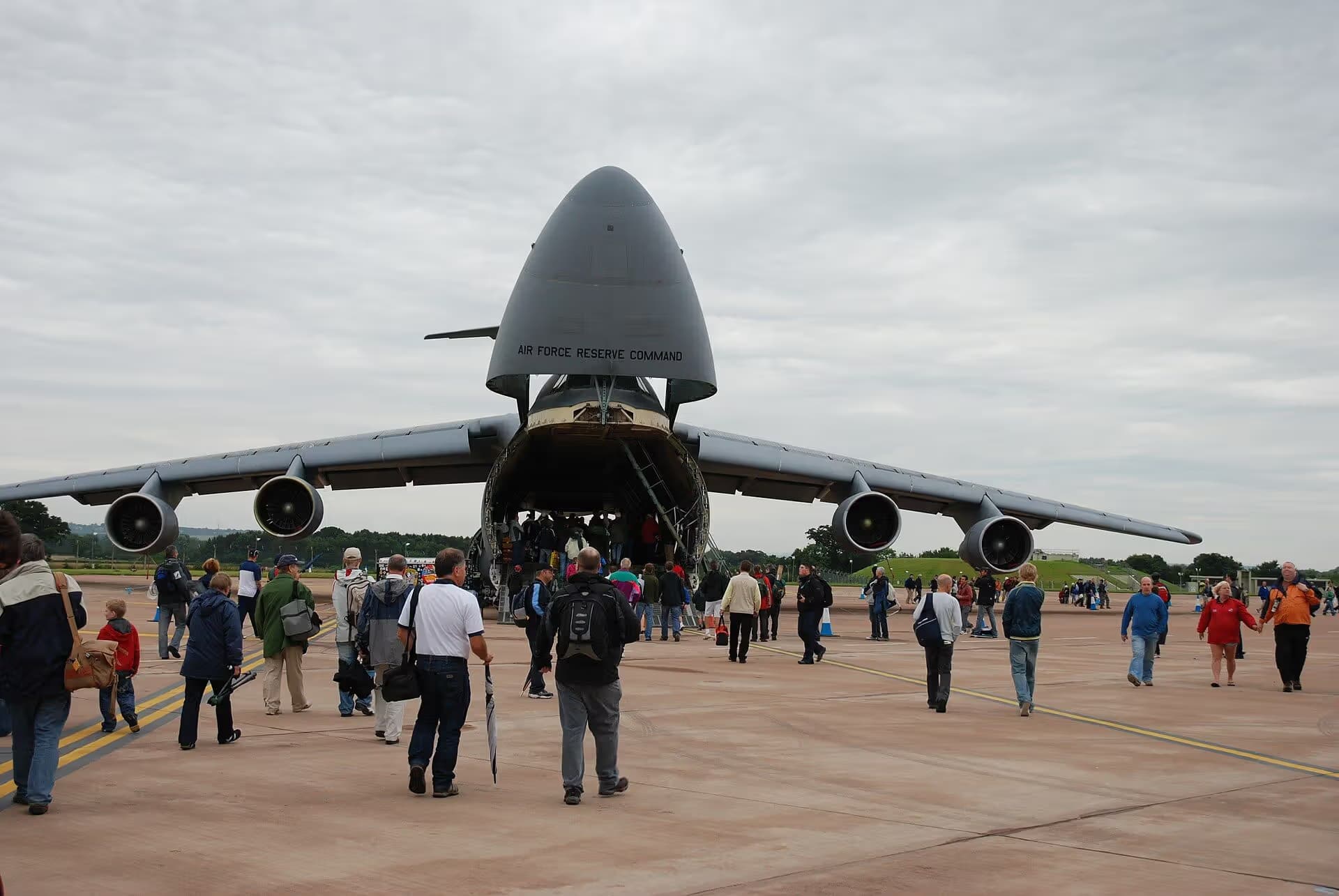 Unidentified — Aircraft