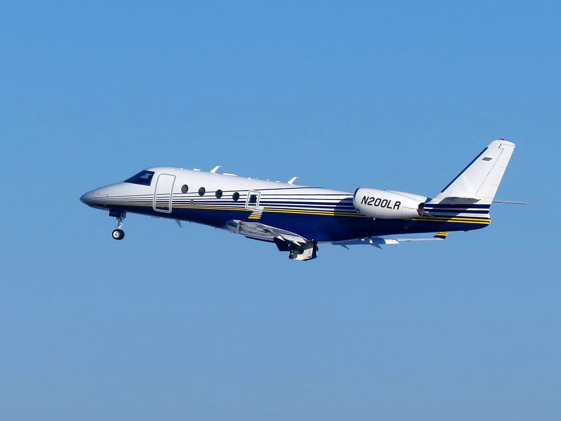 N200LR — Business jet