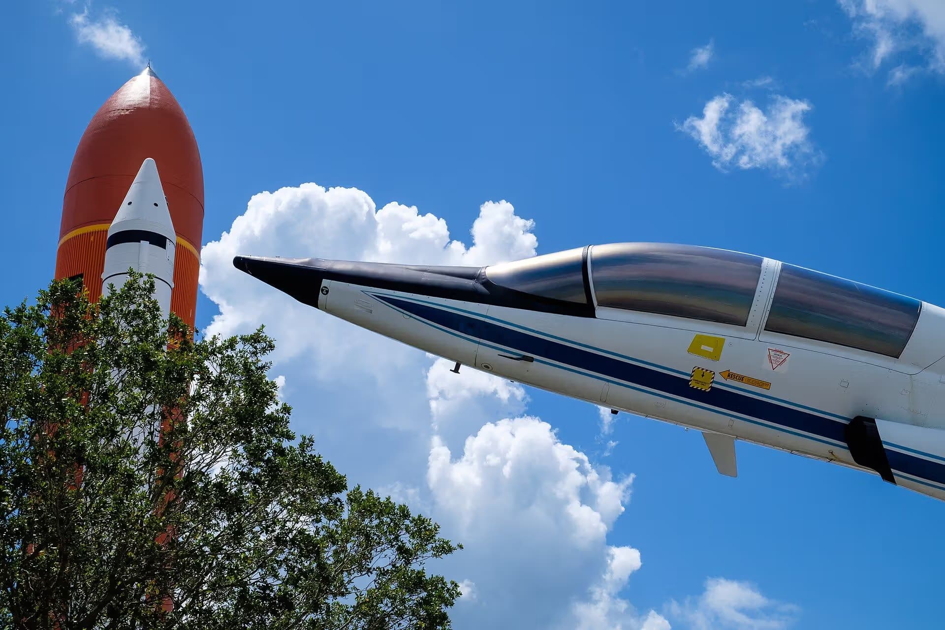 Unidentified — Aircraft