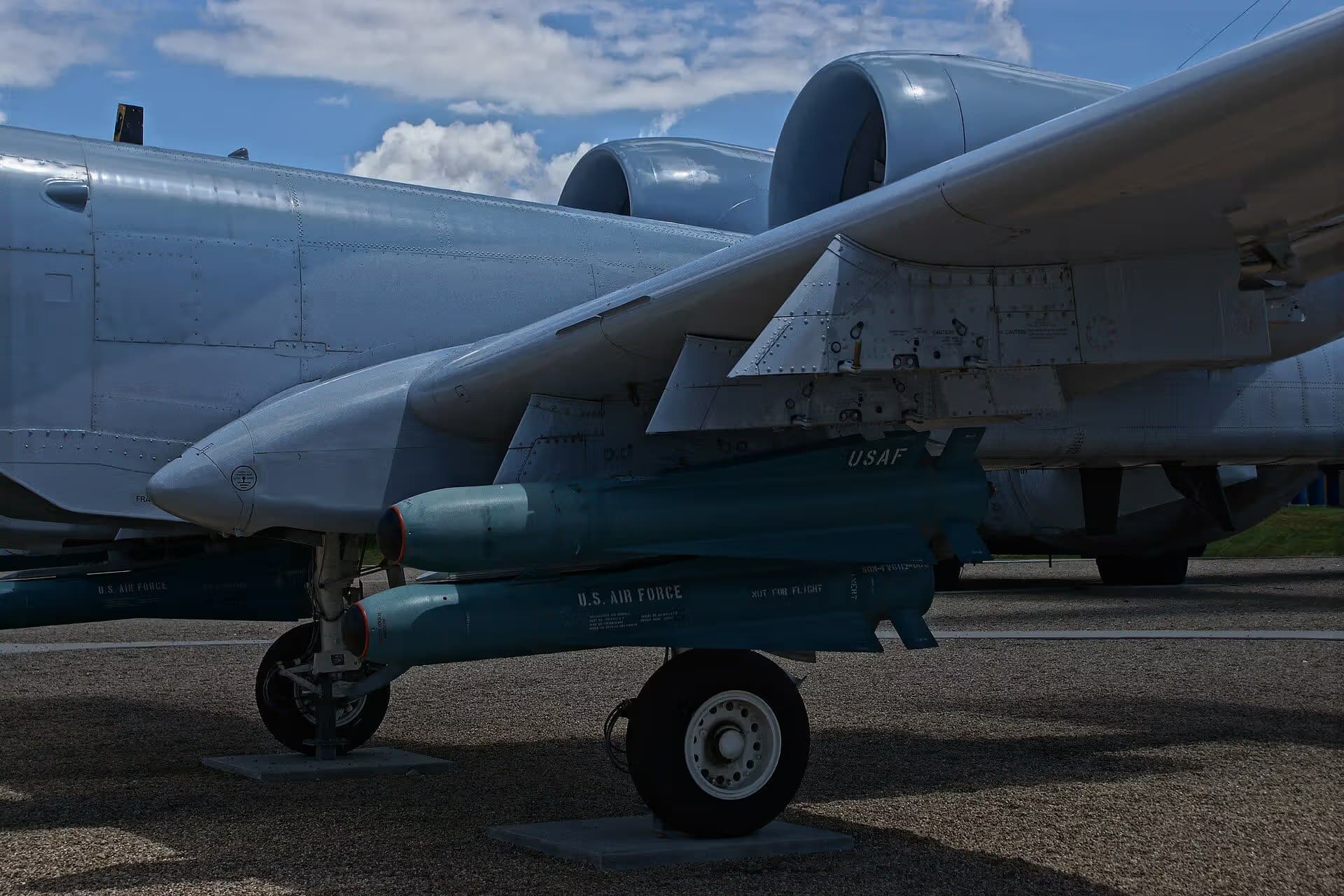 Unidentified — Aircraft