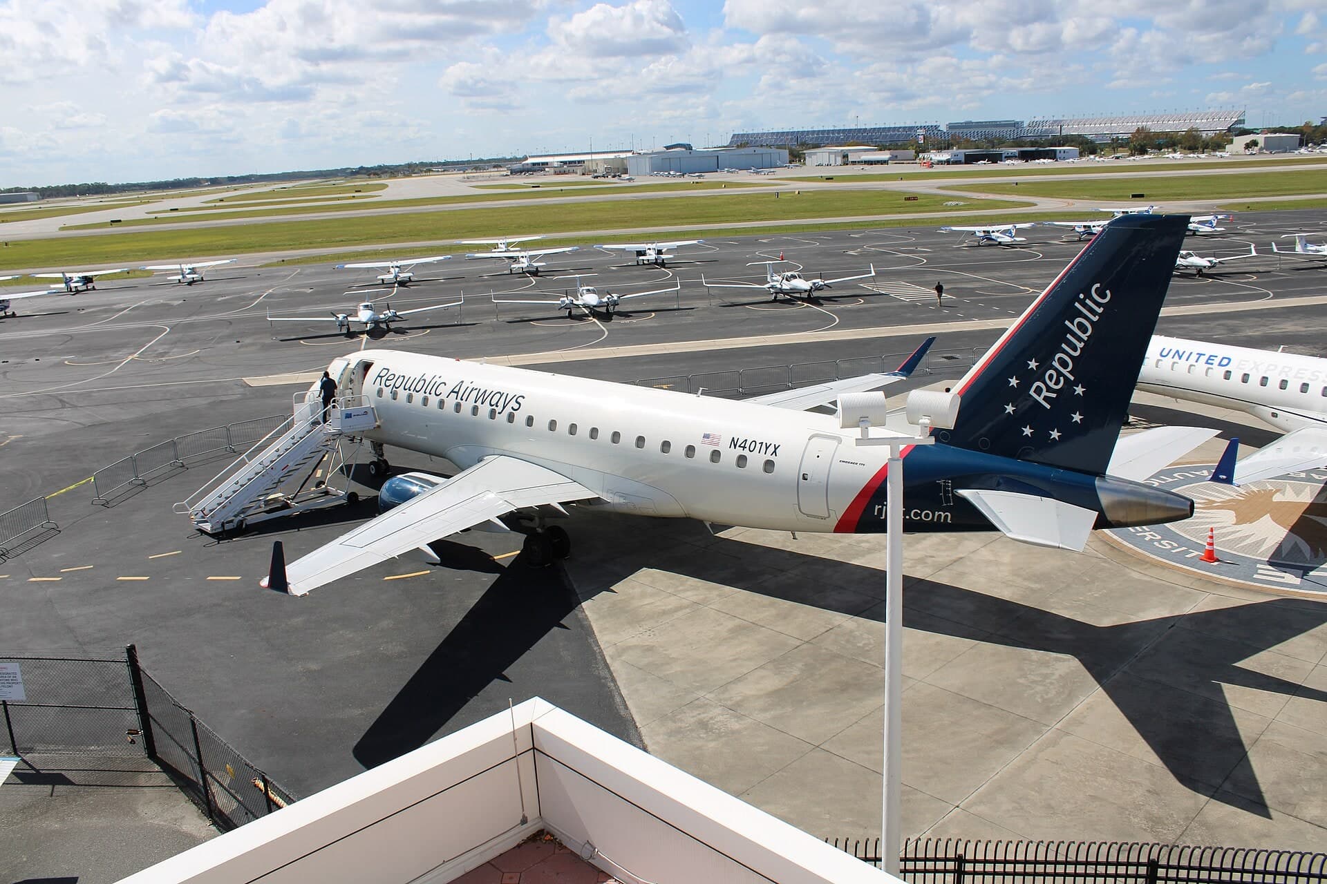 N401YX — Aircraft