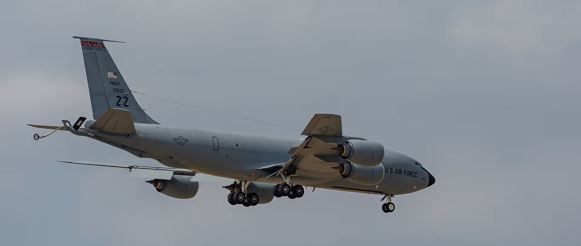 Unidentified — Aircraft