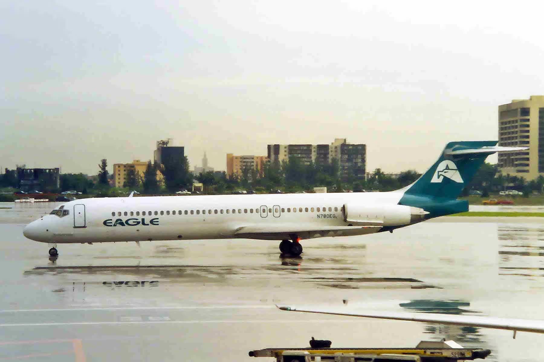 N780EG — Douglas