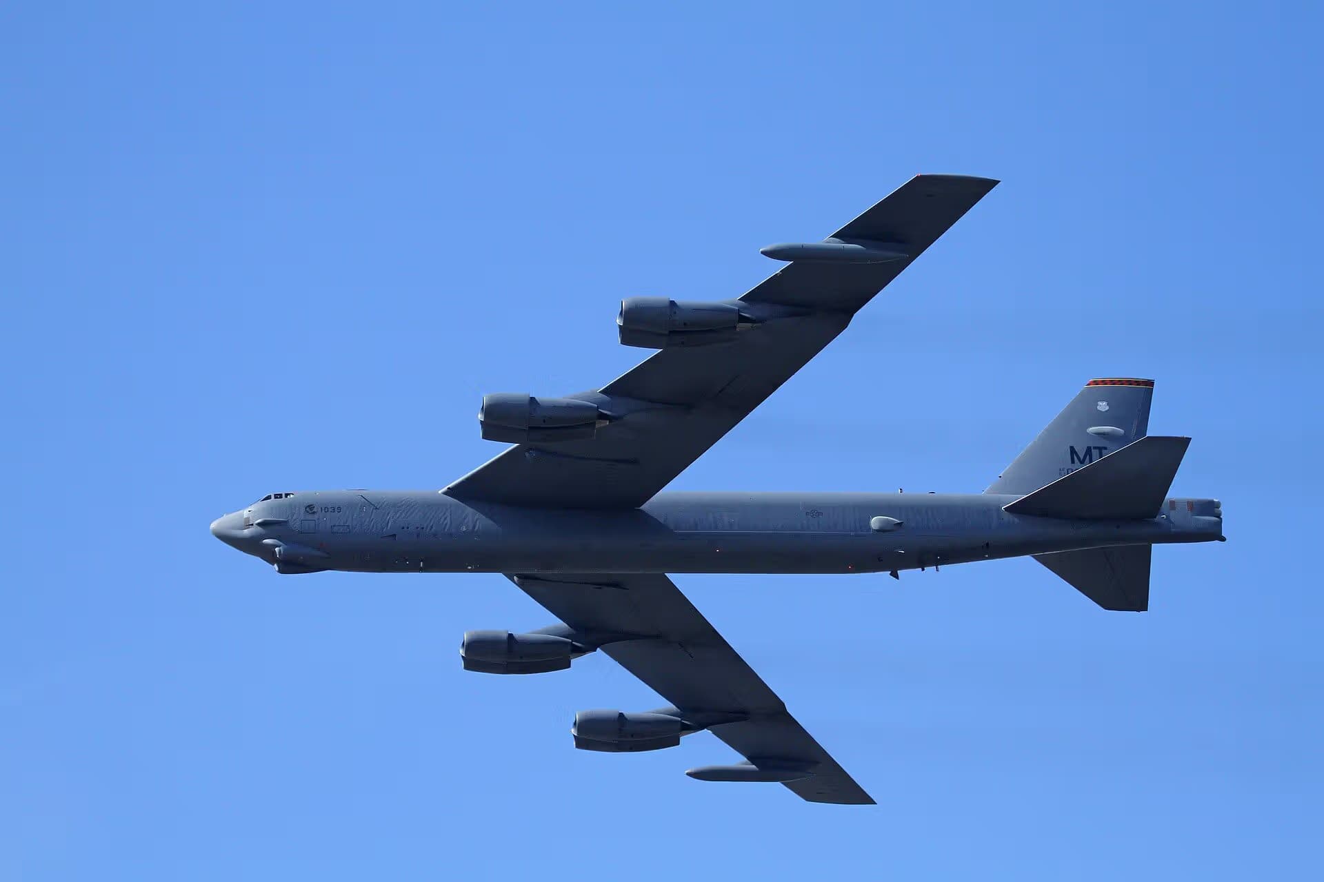 Unidentified — Aircraft