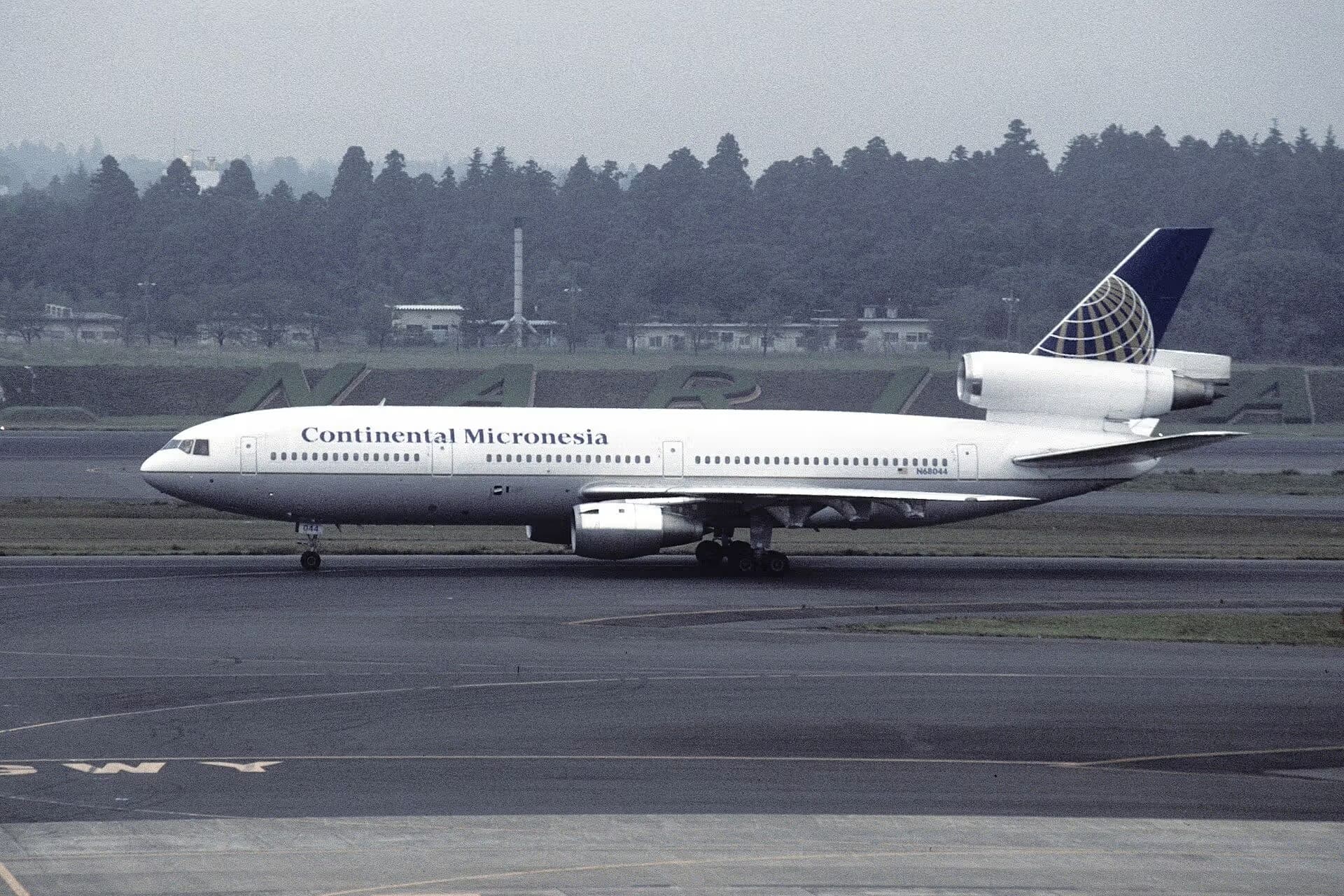 N68044 — Douglas