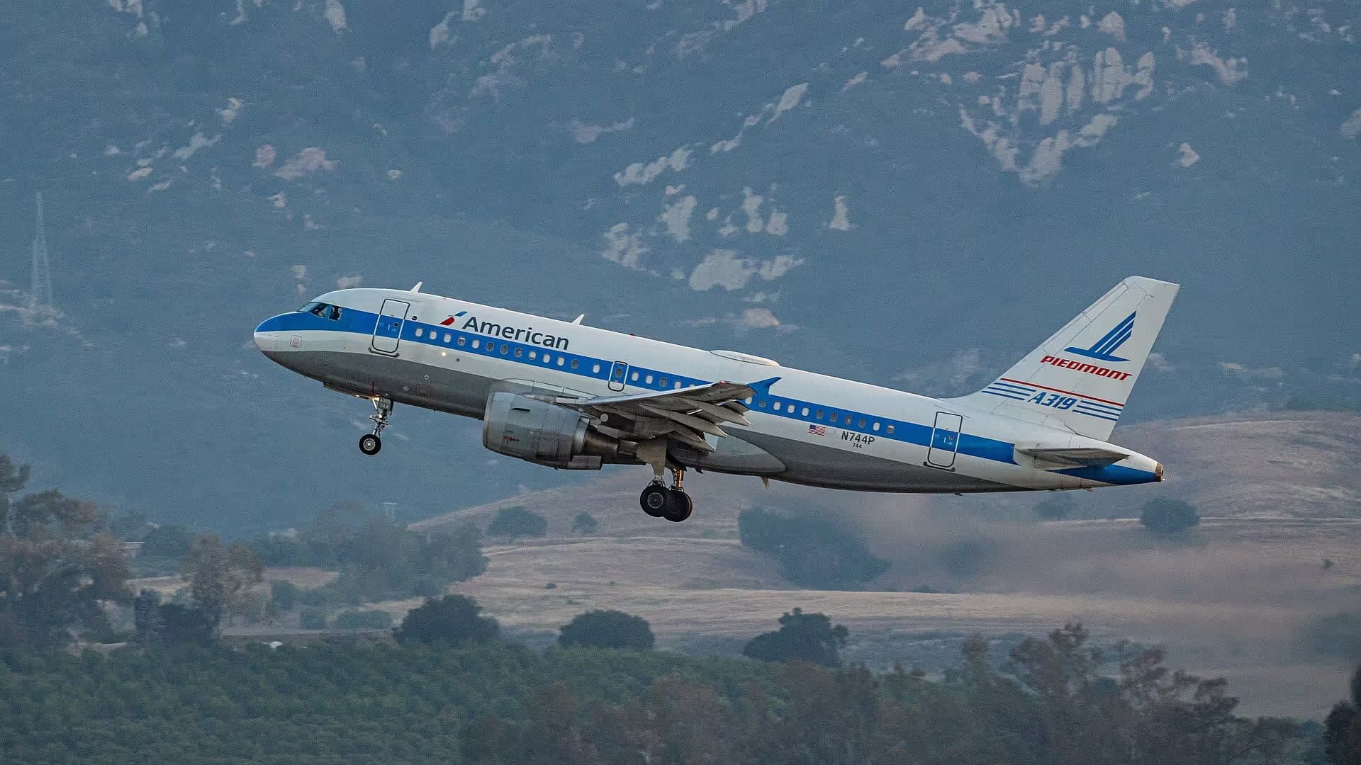 N744P — Airbus