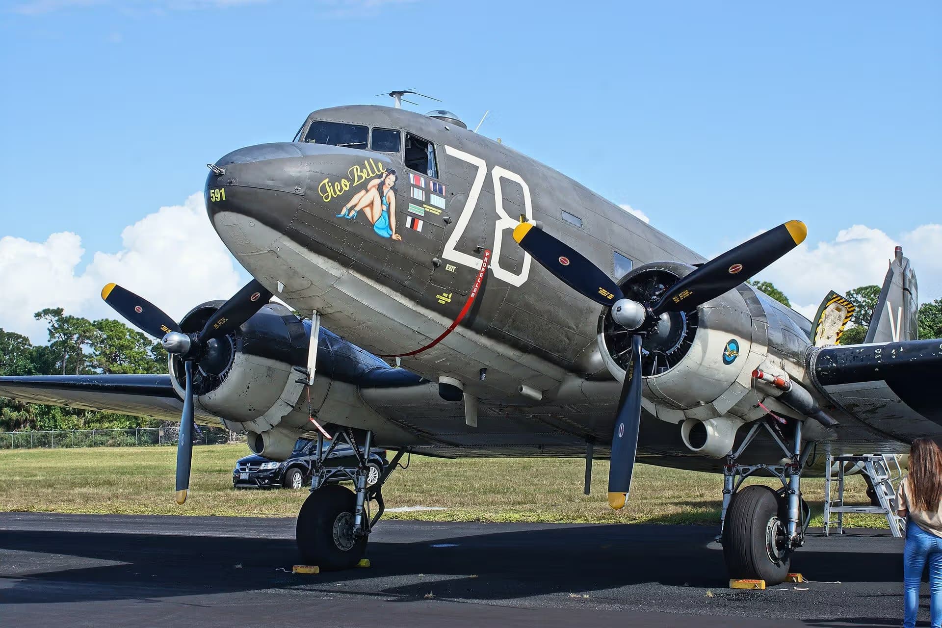 Unidentified — Aircraft