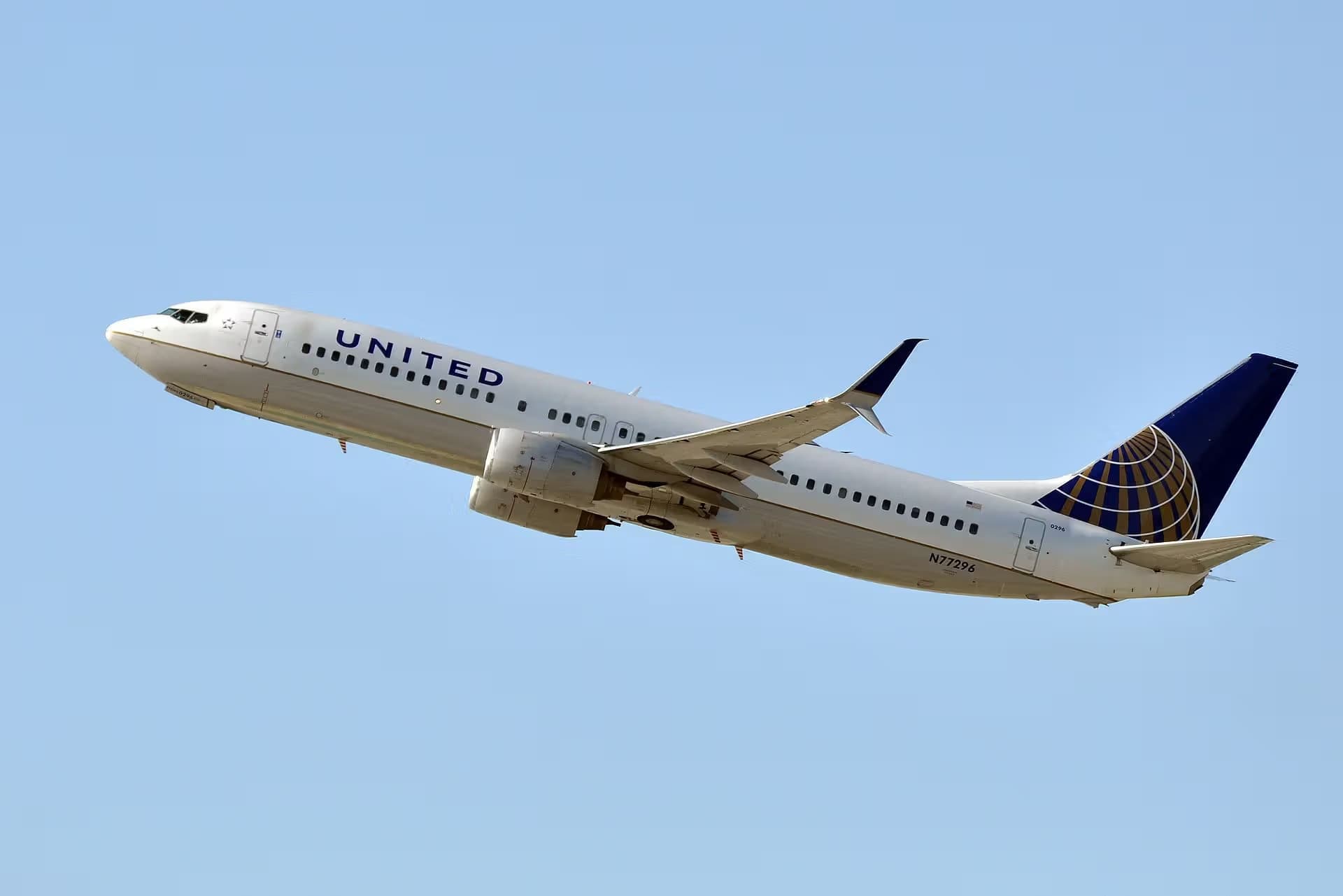 N77296 — Boeing