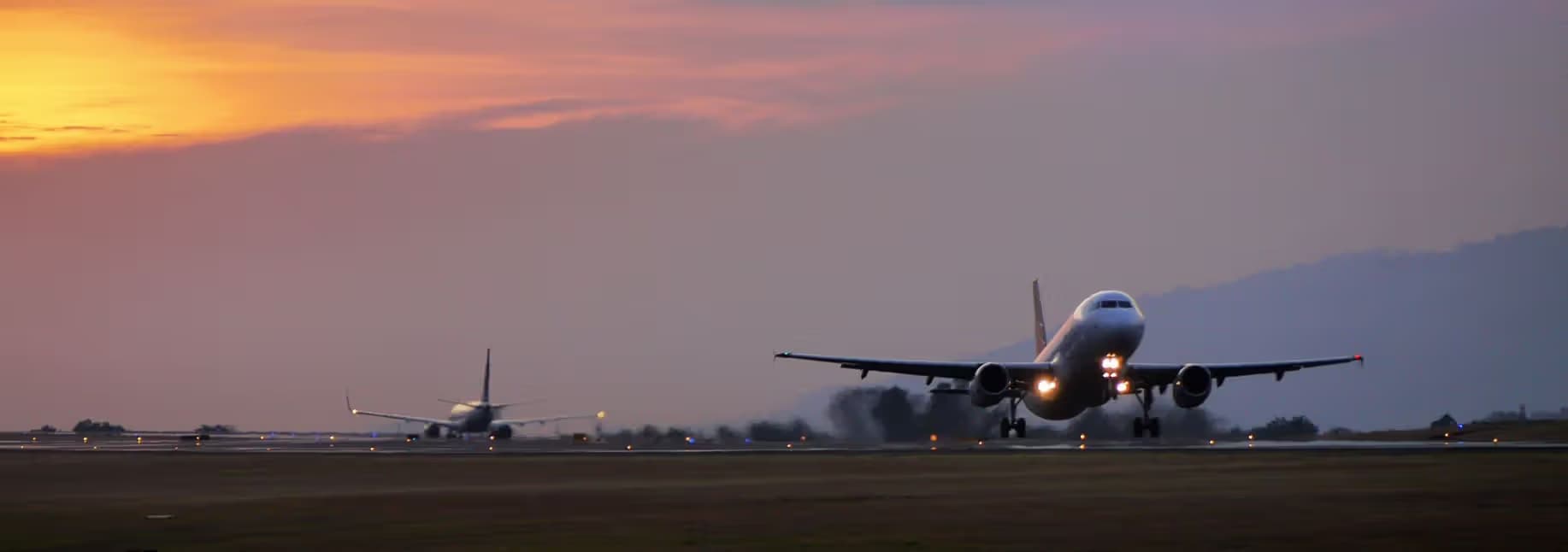 N681TA — Twin-engine aircraft