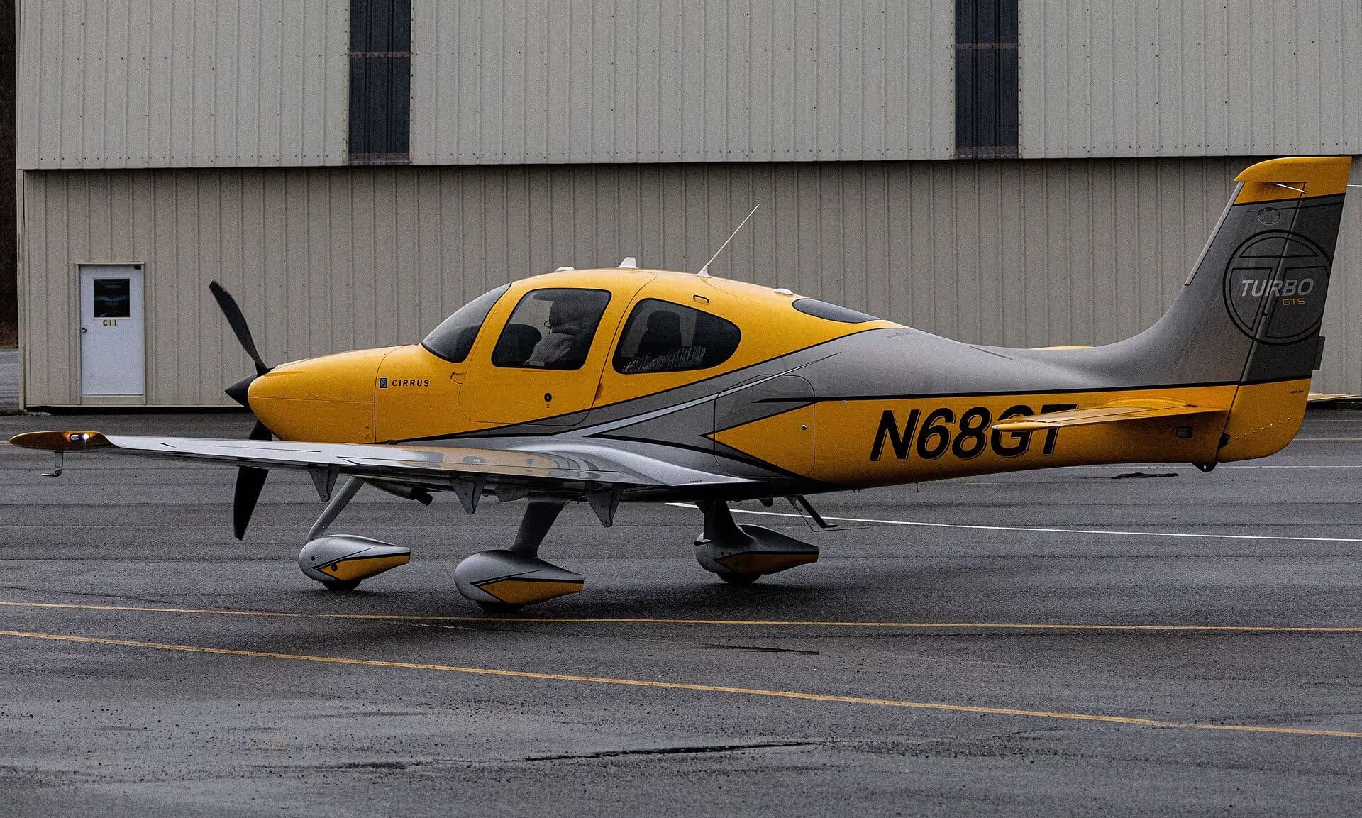 N68GT — Cirrus