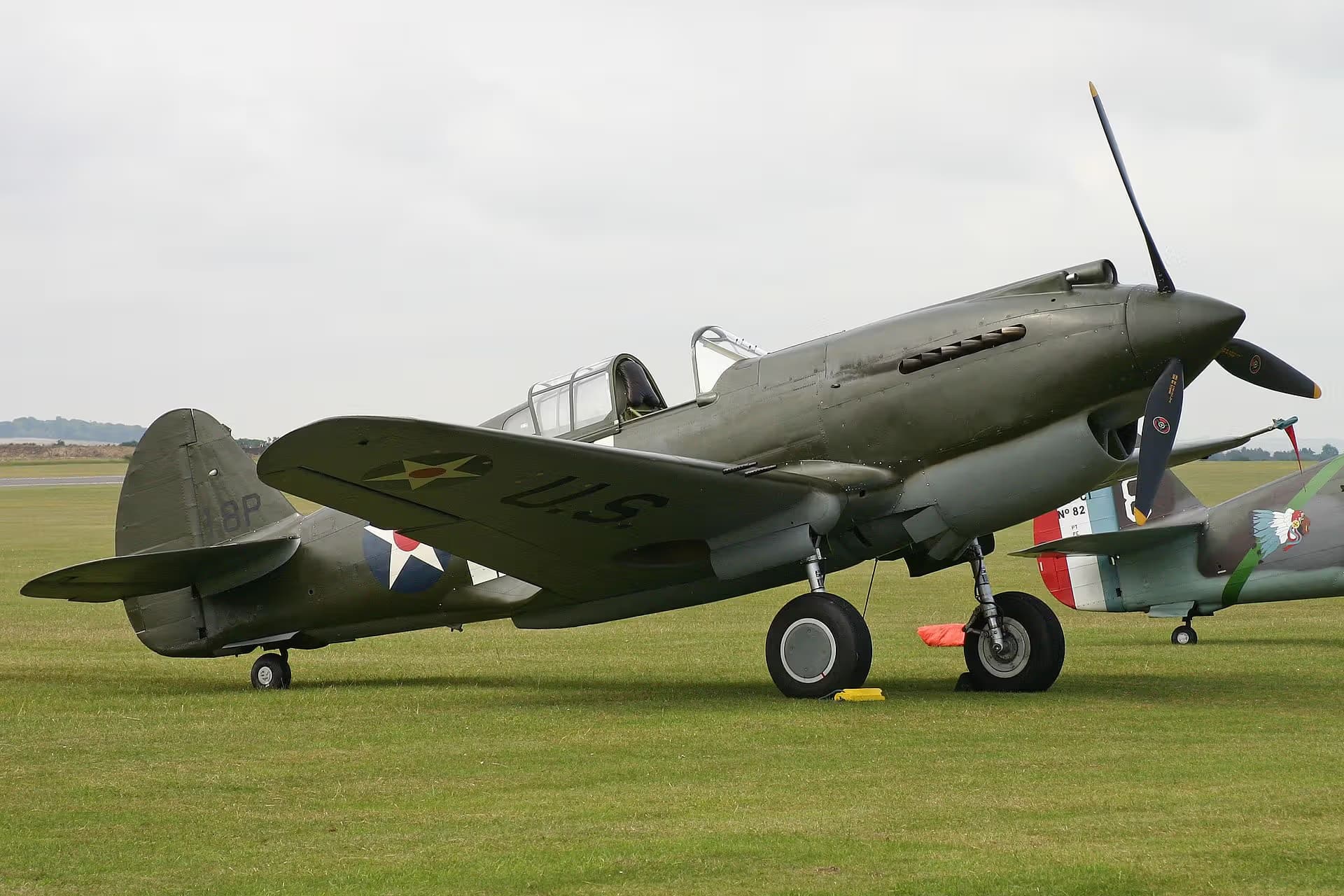 Unidentified — Single-engine aircraft