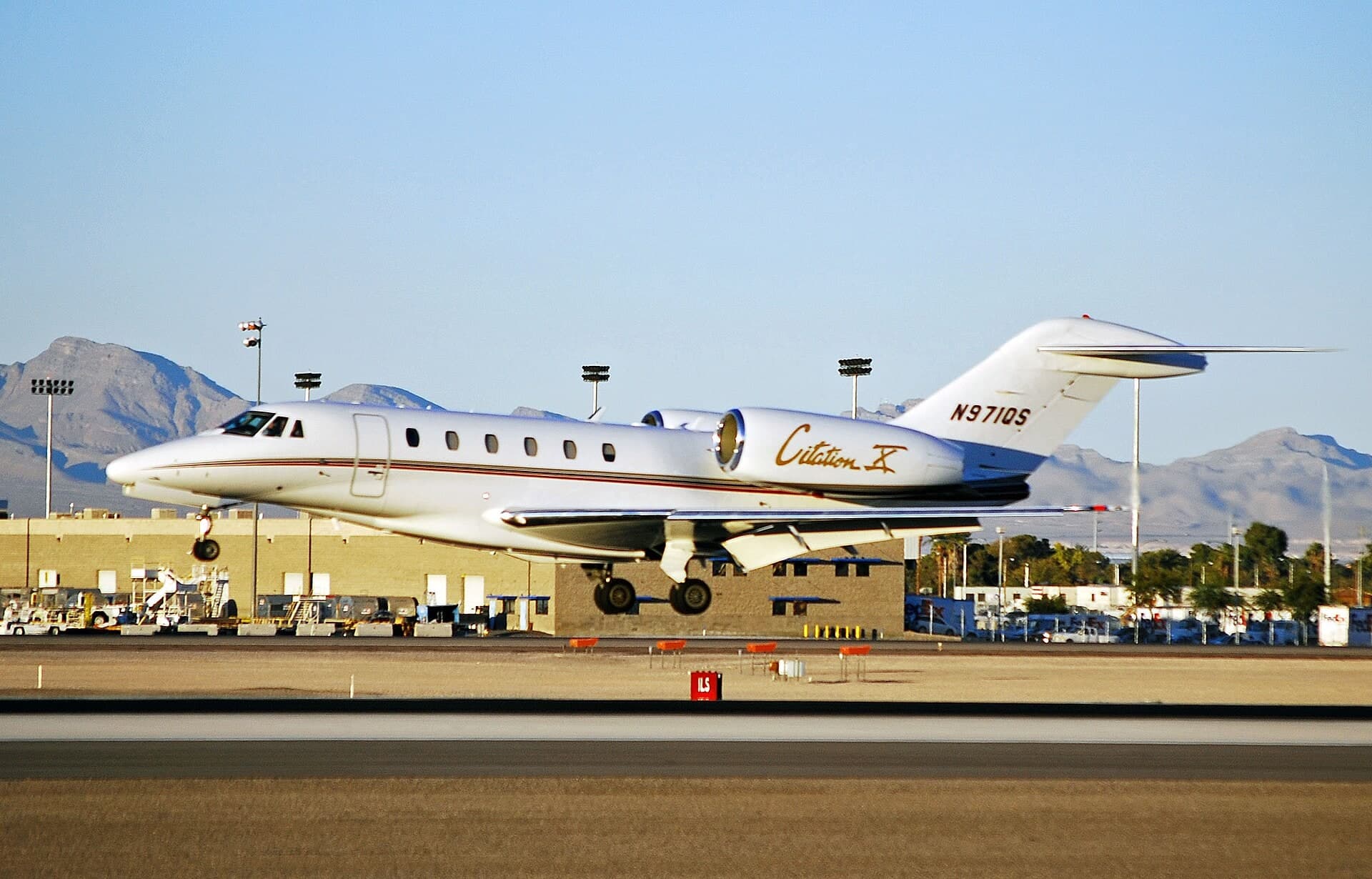 N971QS — Aircraft