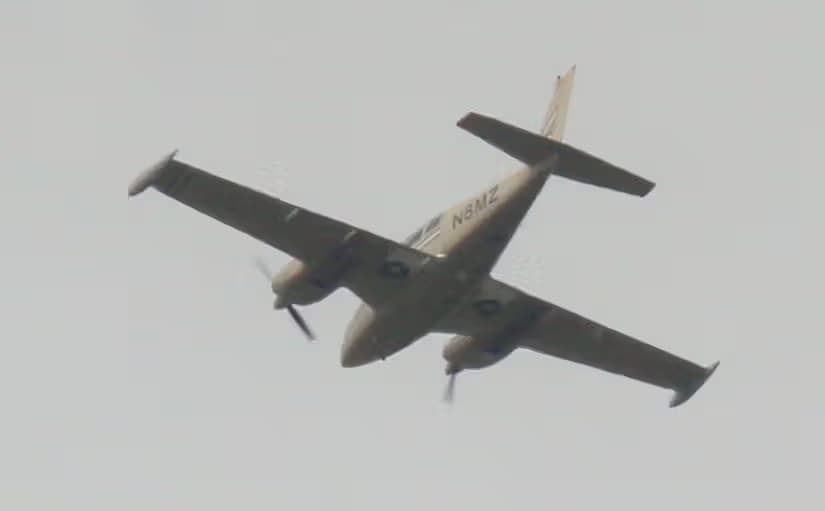 N8MZ — Twin-engine aircraft