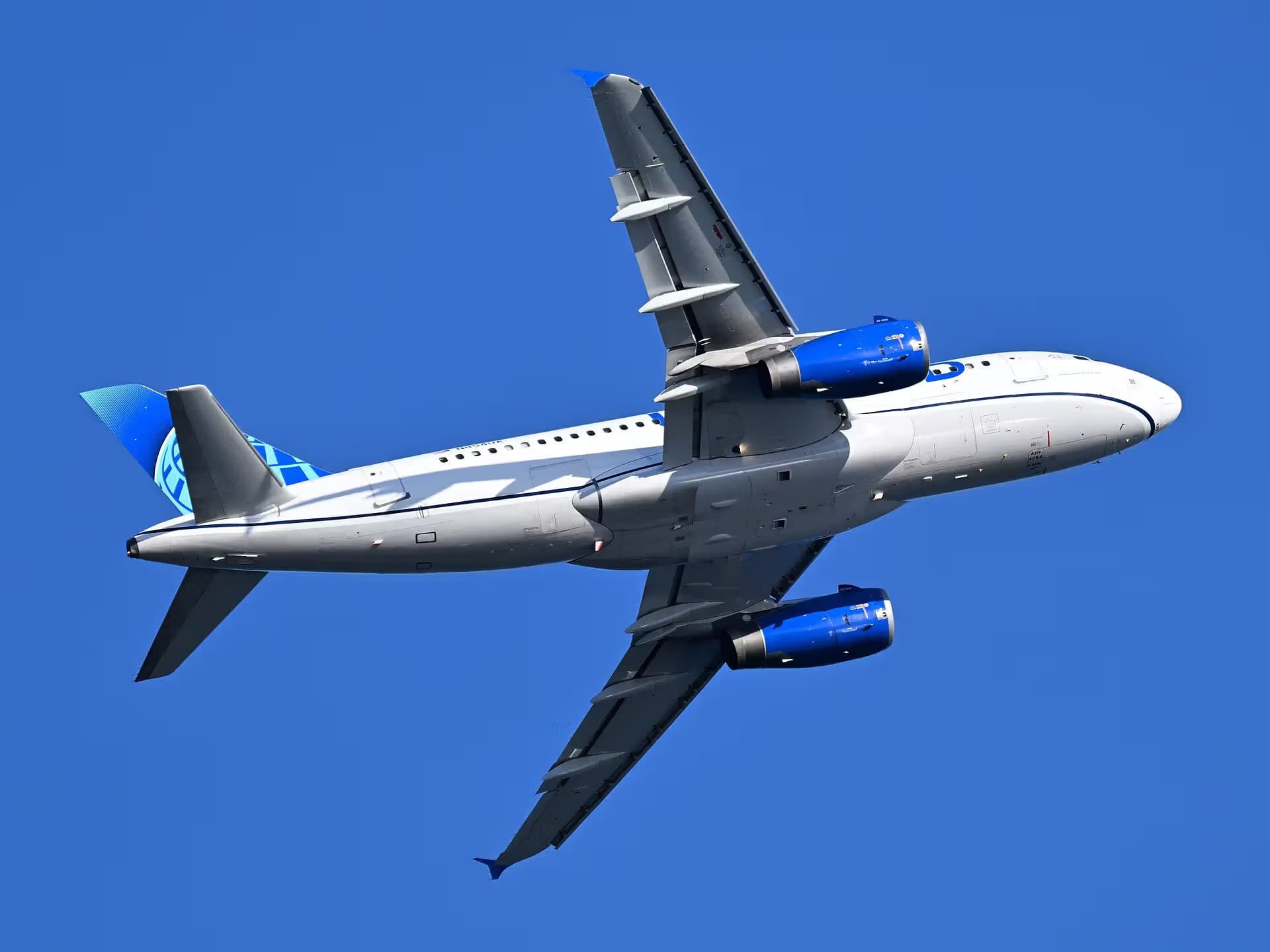 N854UA — Airbus