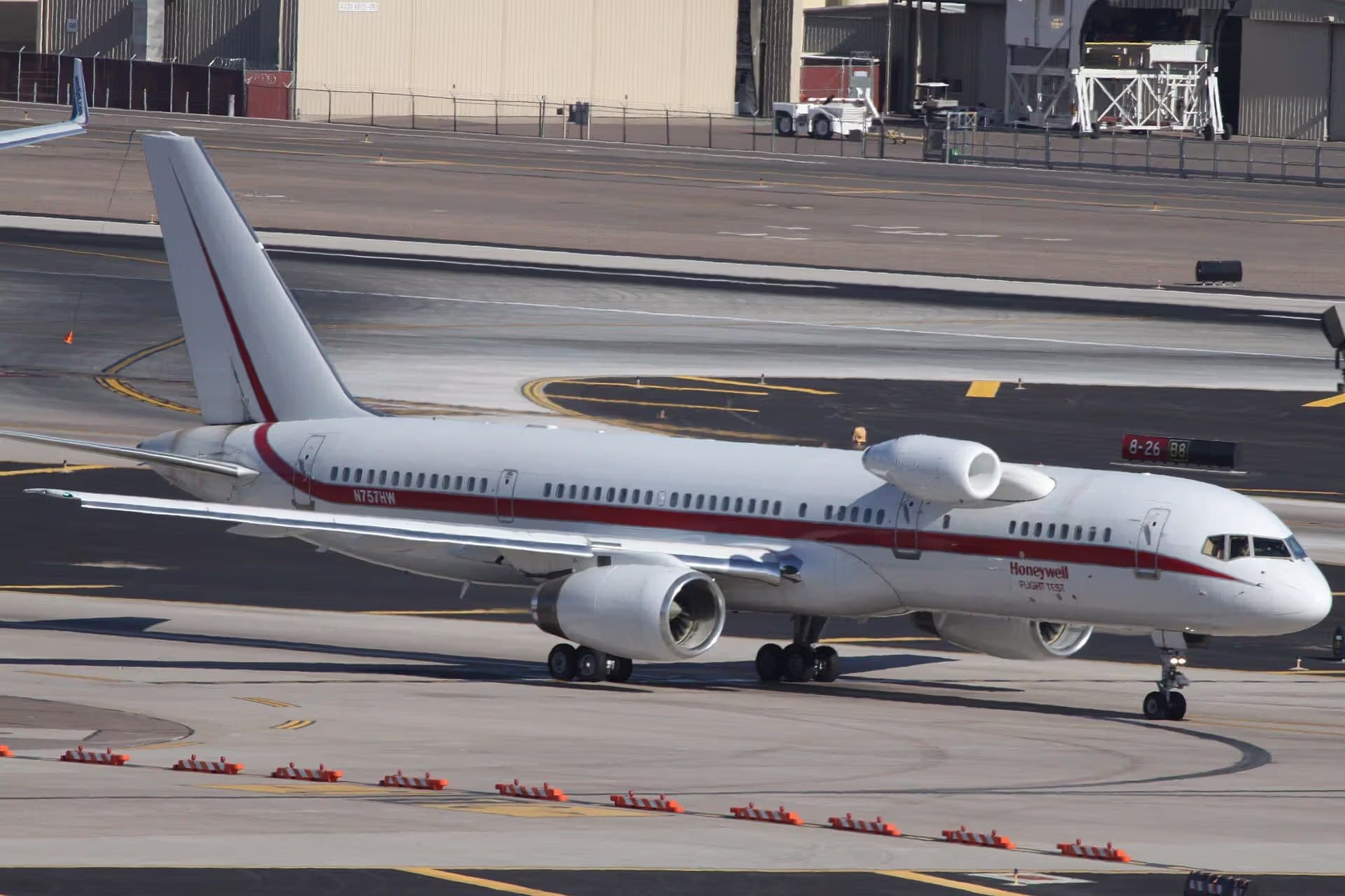 N757HW — Boeing
