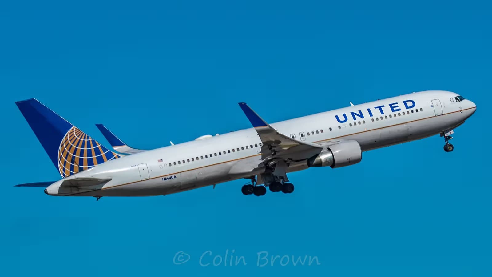 N664UA — Boeing