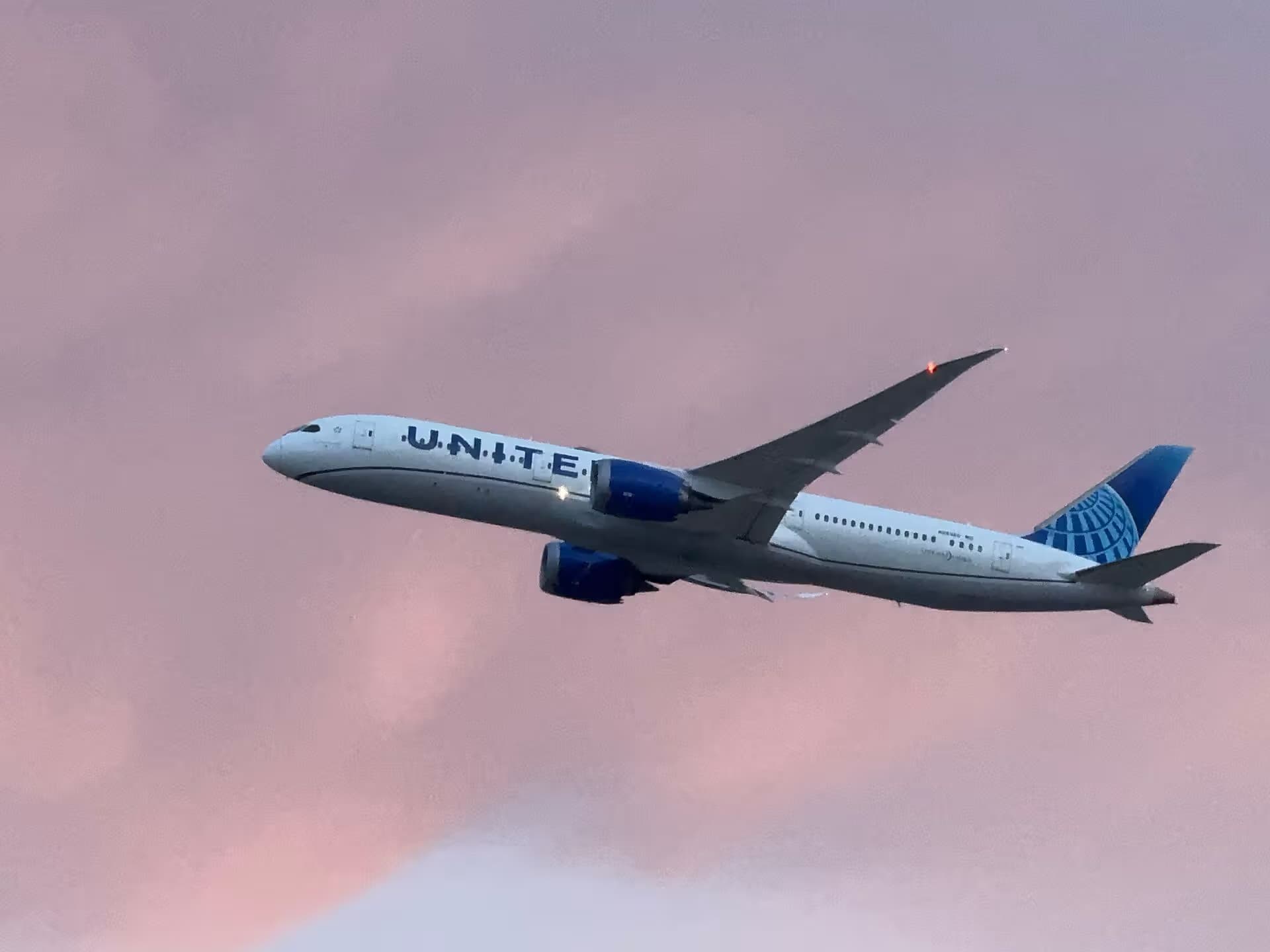 N26960 — Boeing