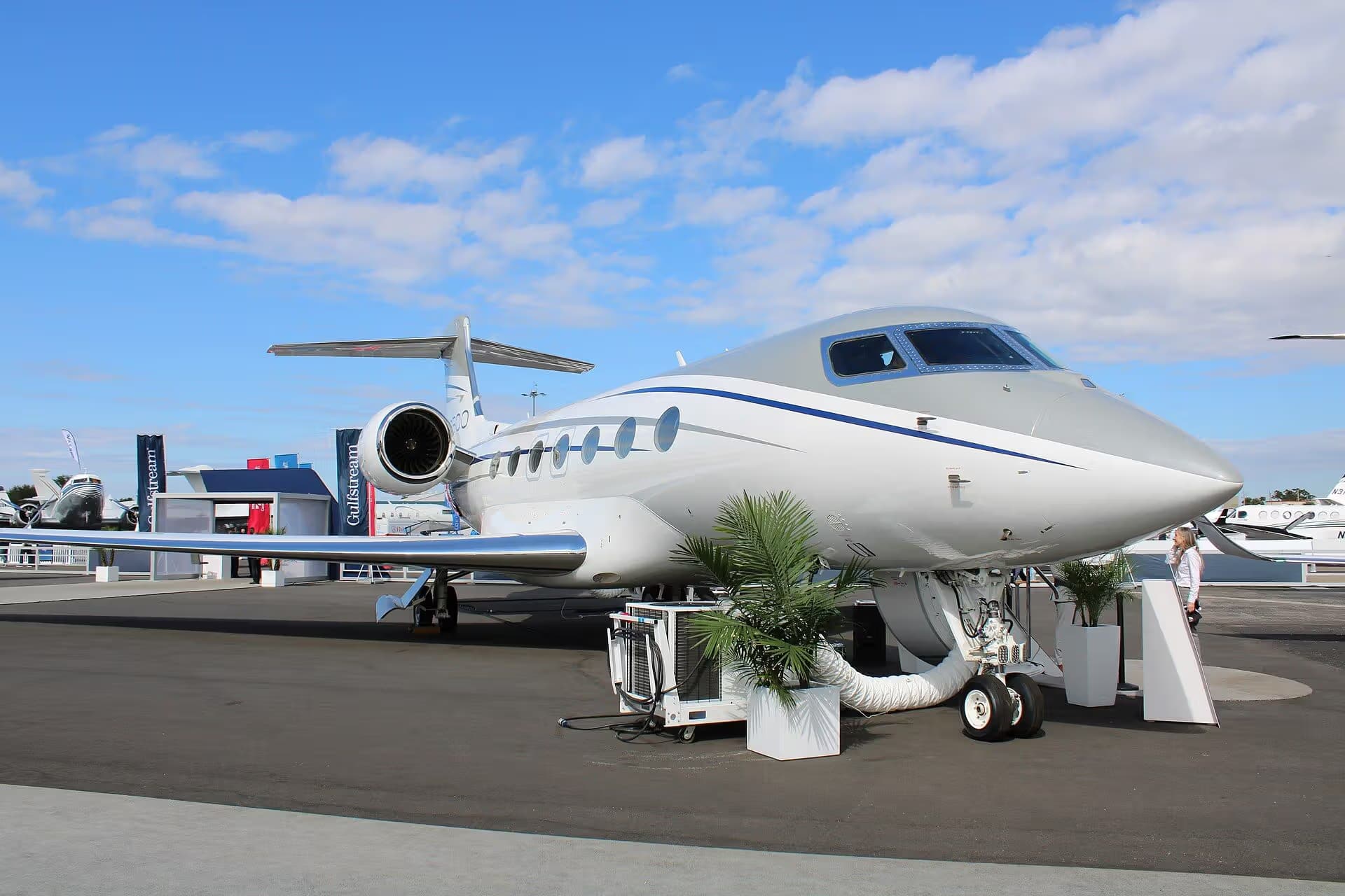 N142HC — Gulfstream