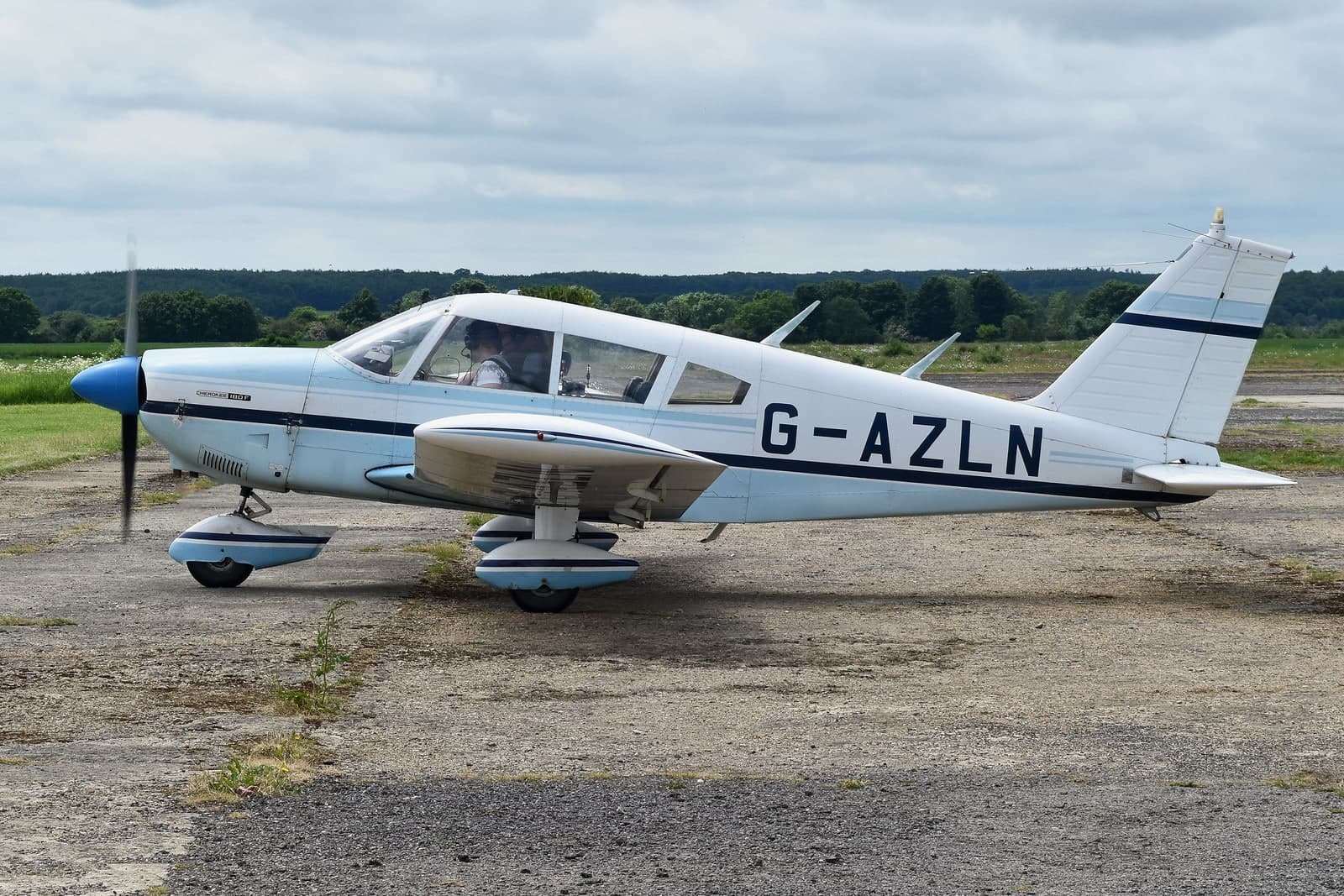 G-AZLN — Piper