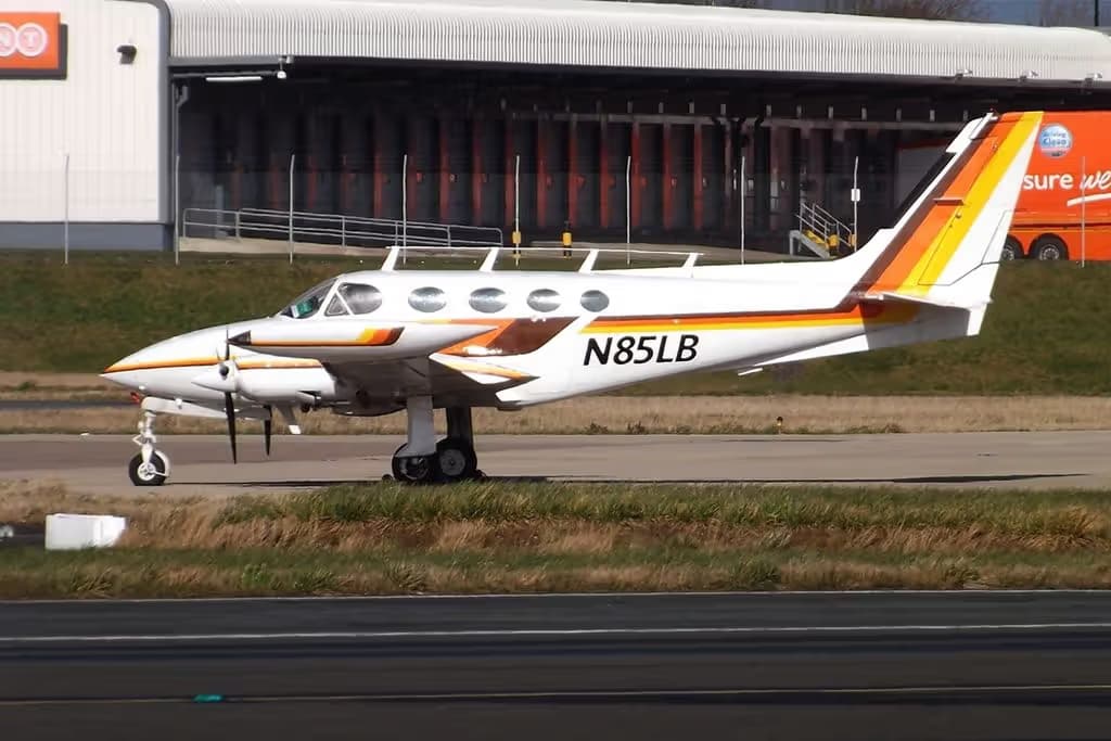 N85LB — Beechcraft