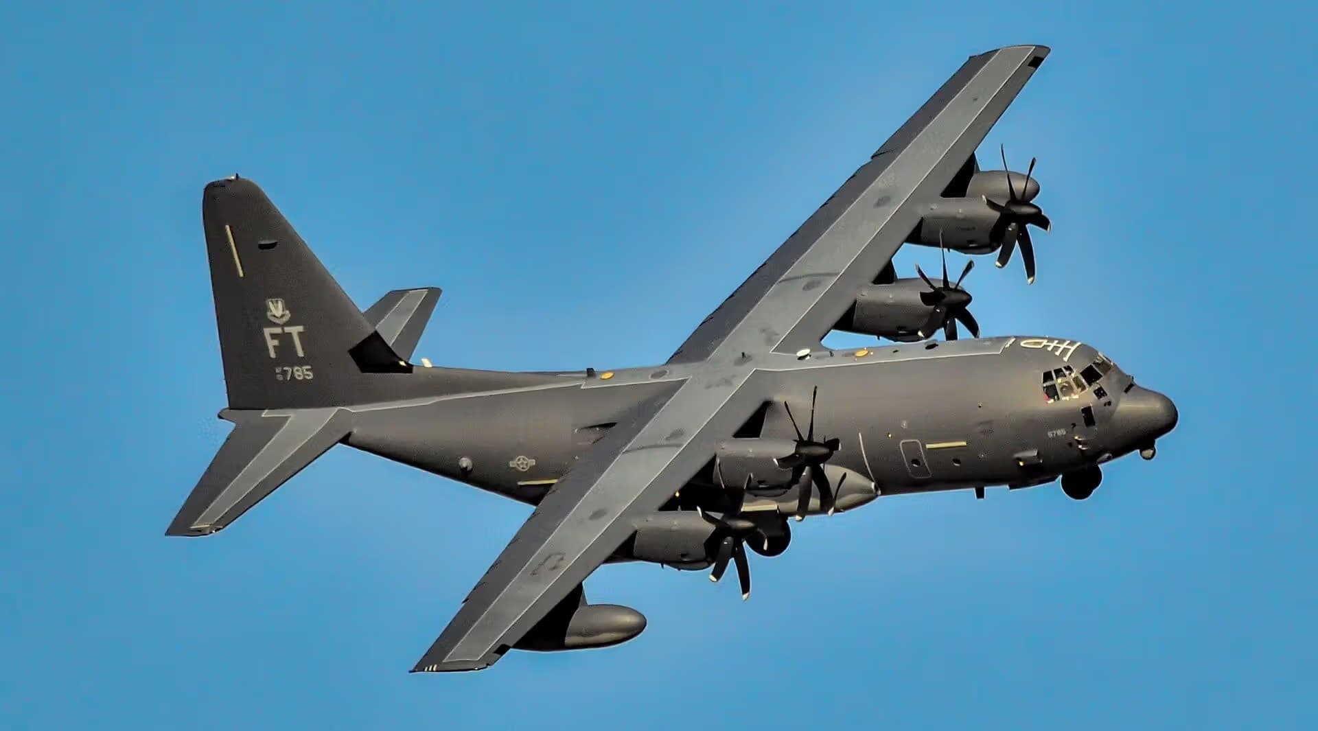 Unidentified — Lockheed