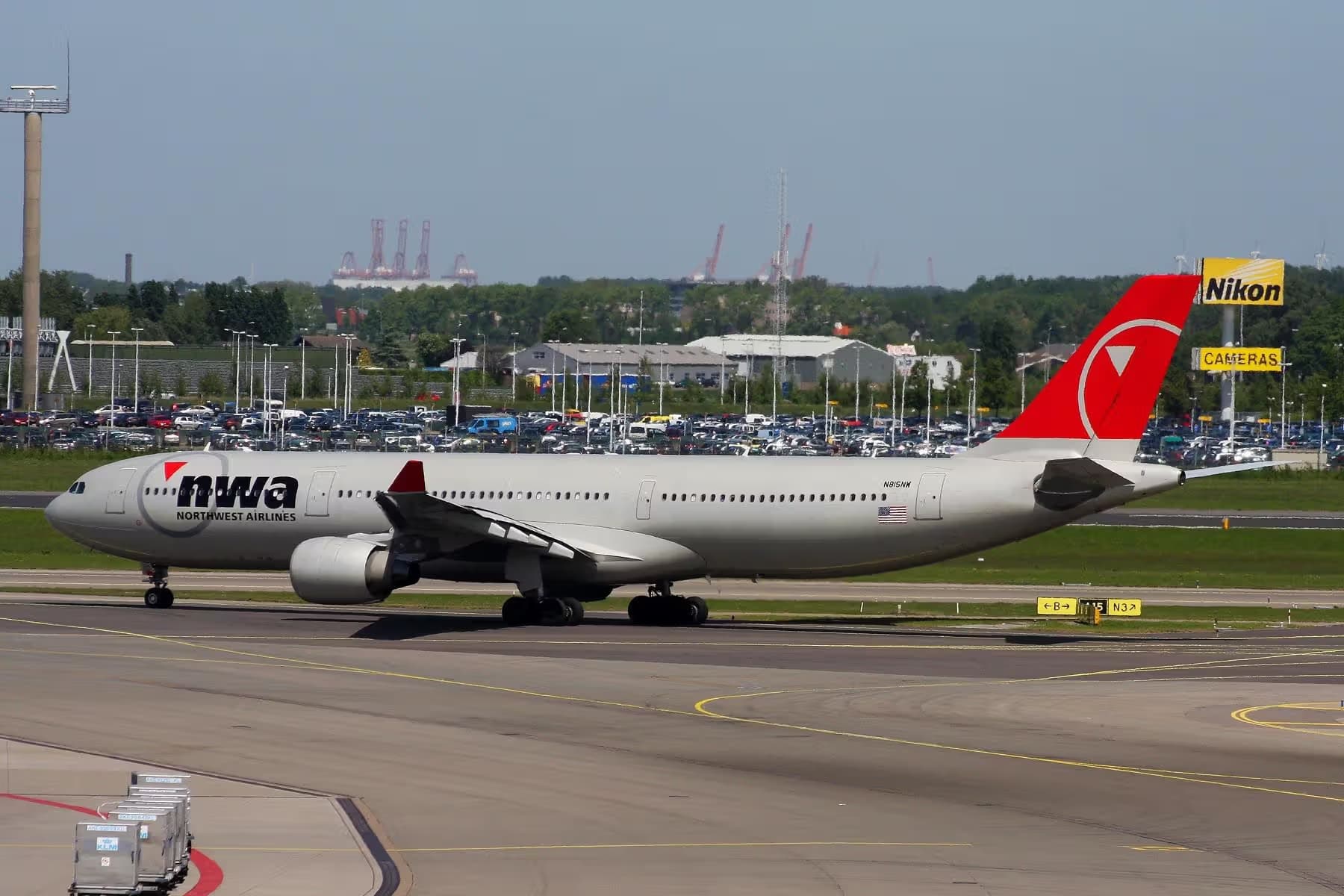 N815NW — Airbus
