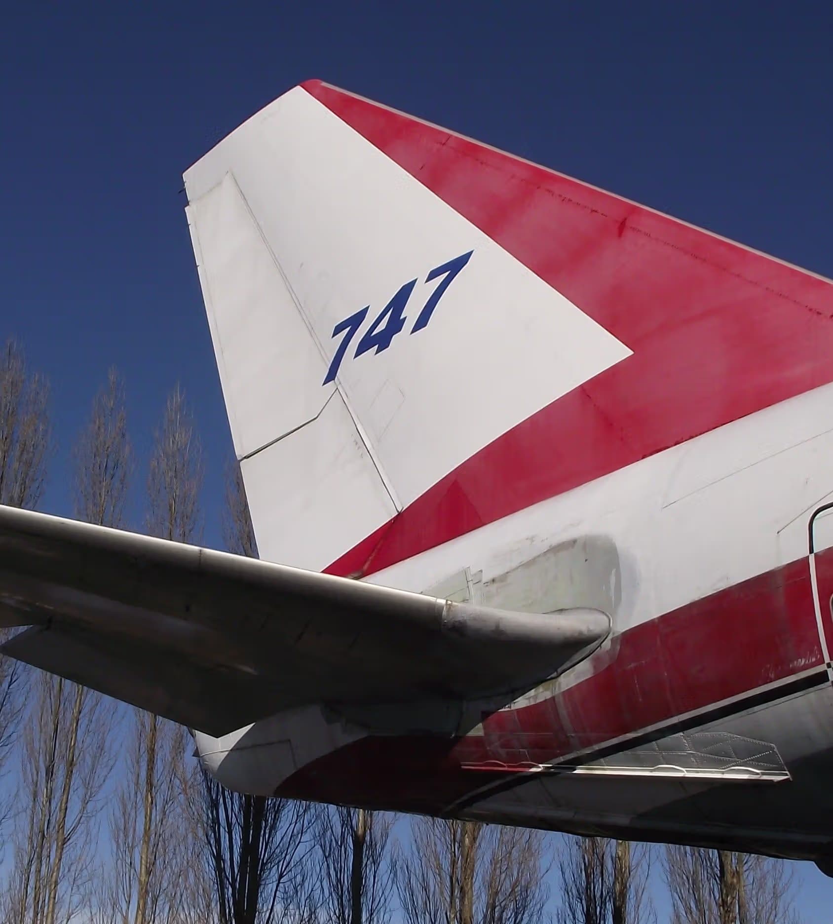 Unidentified — Aircraft
