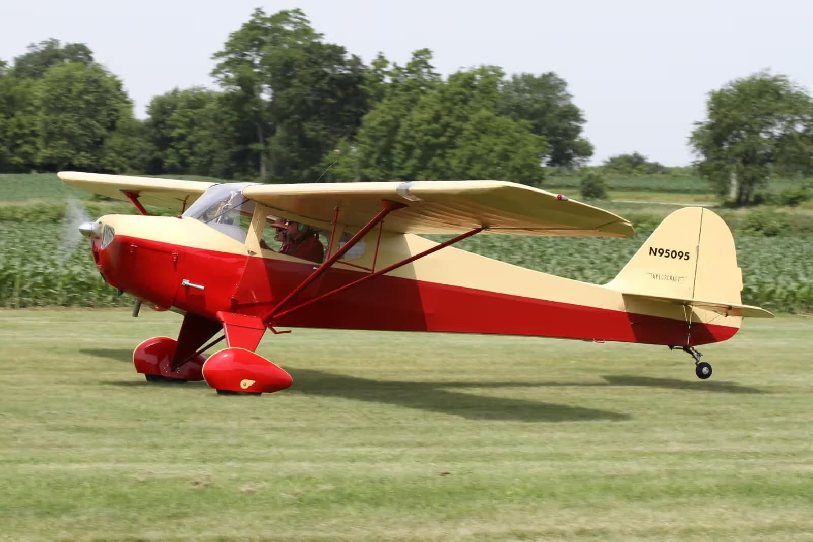 N95095 — Aircraft