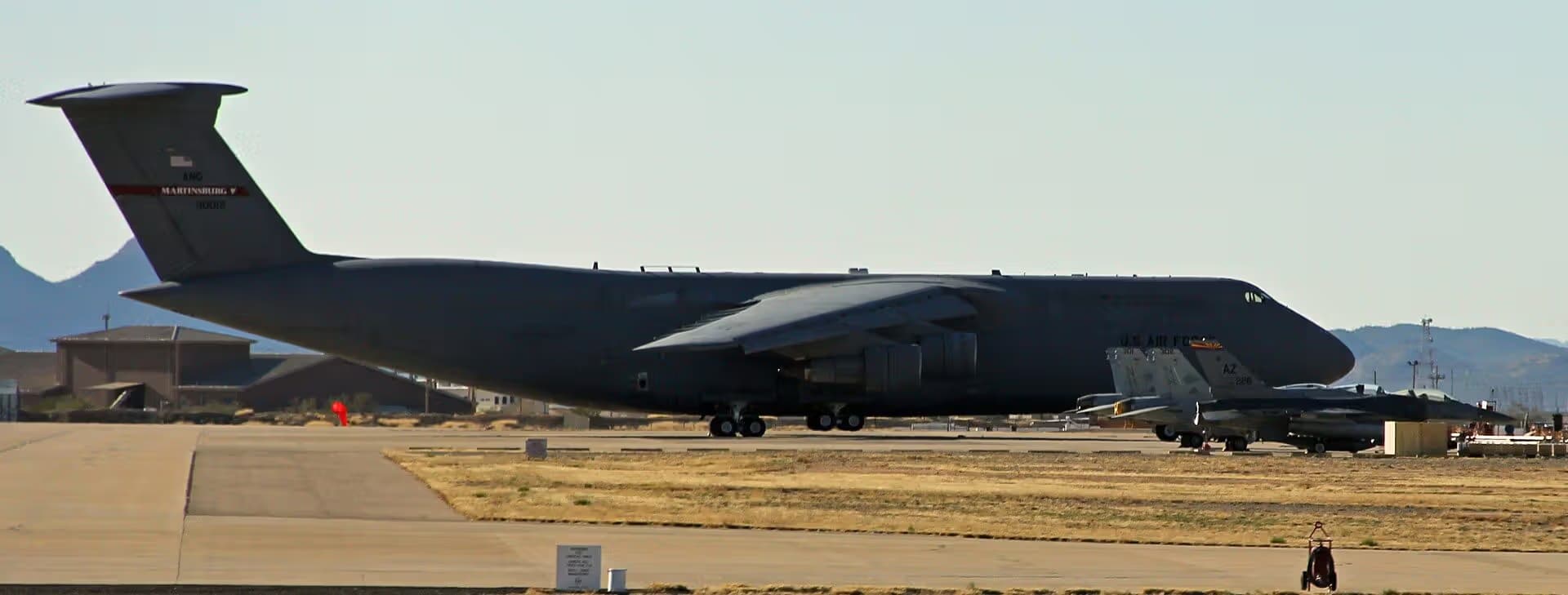 Unidentified — Lockheed