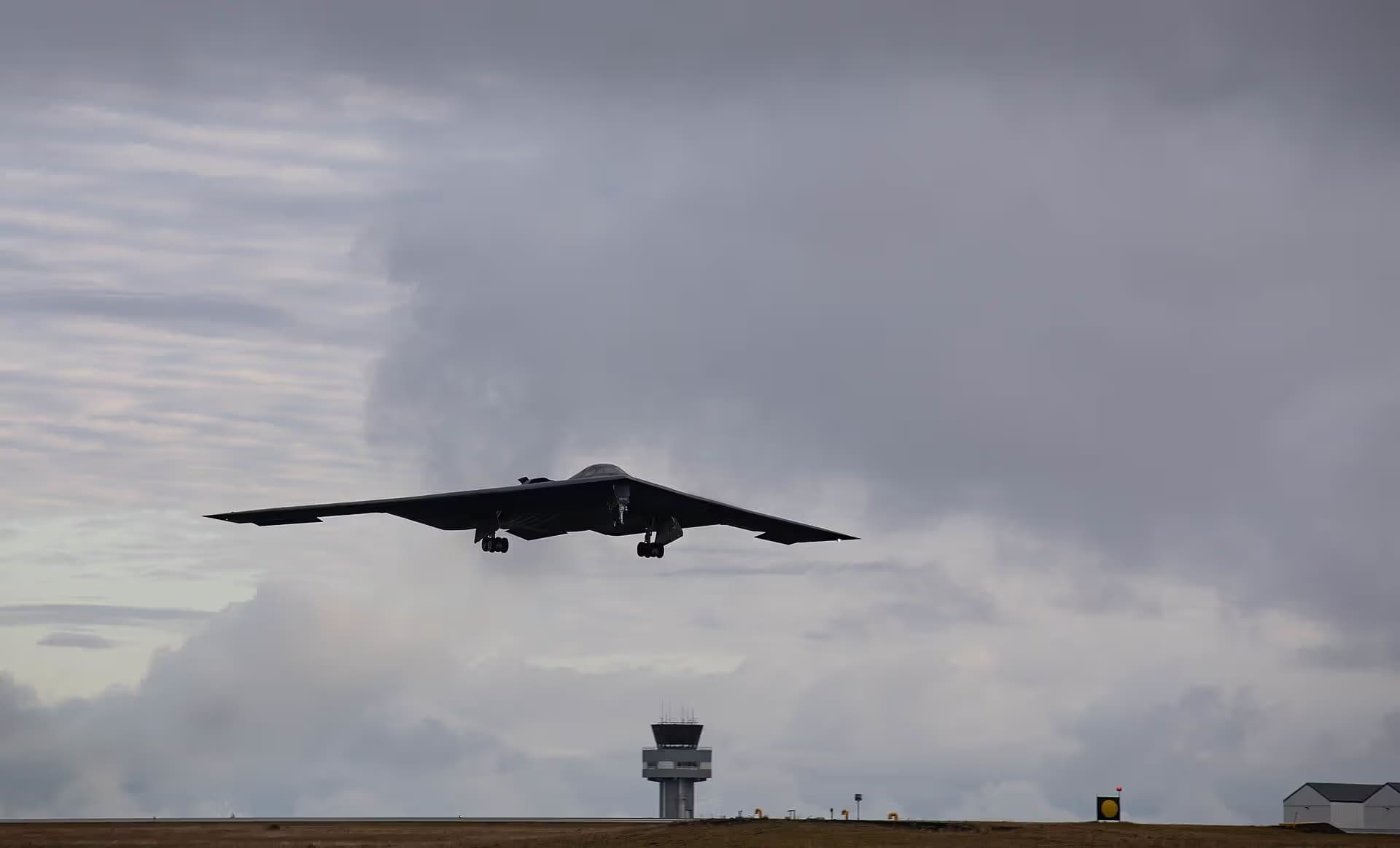 Unidentified — Aircraft