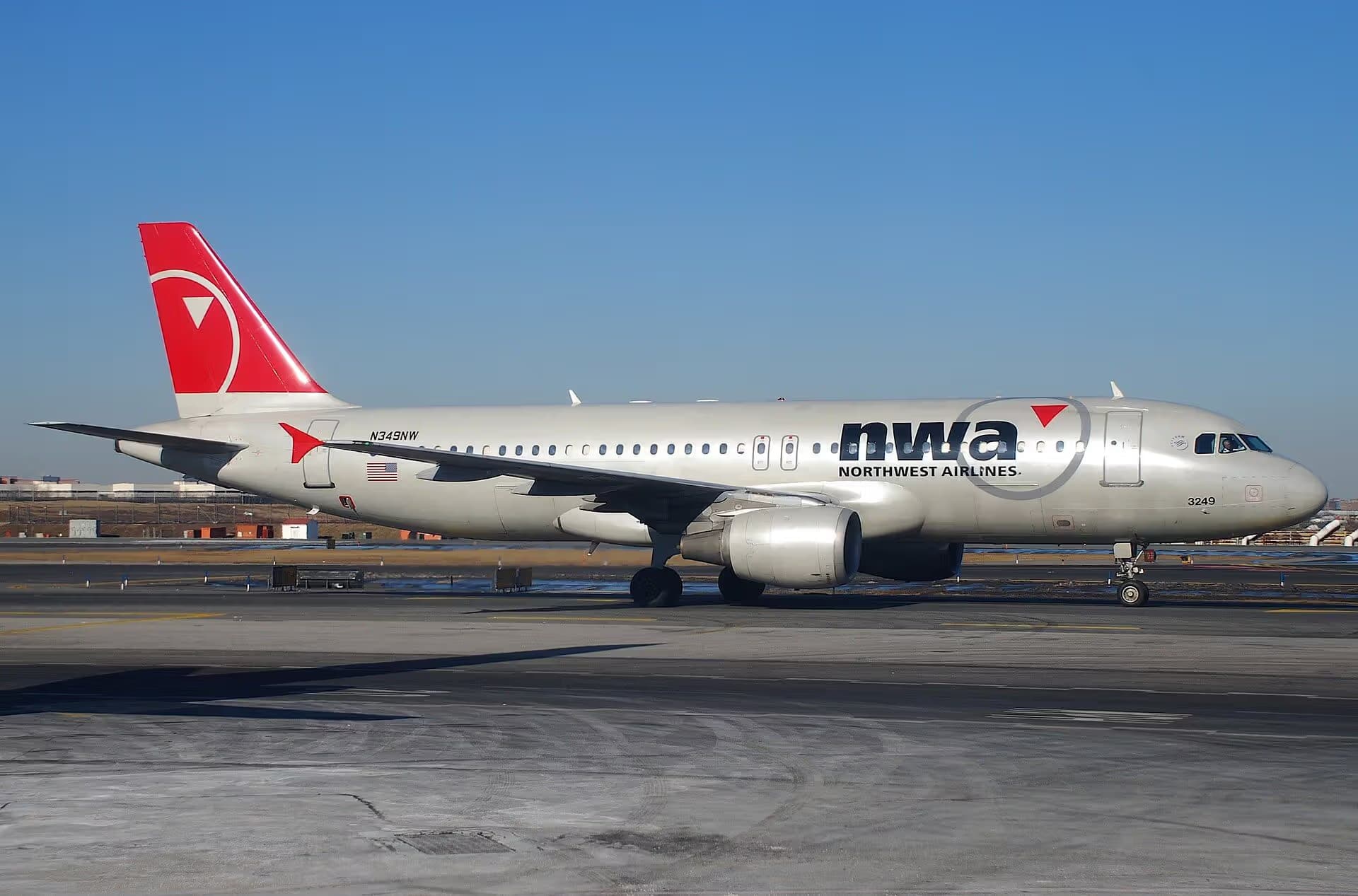 N349NW — Airbus